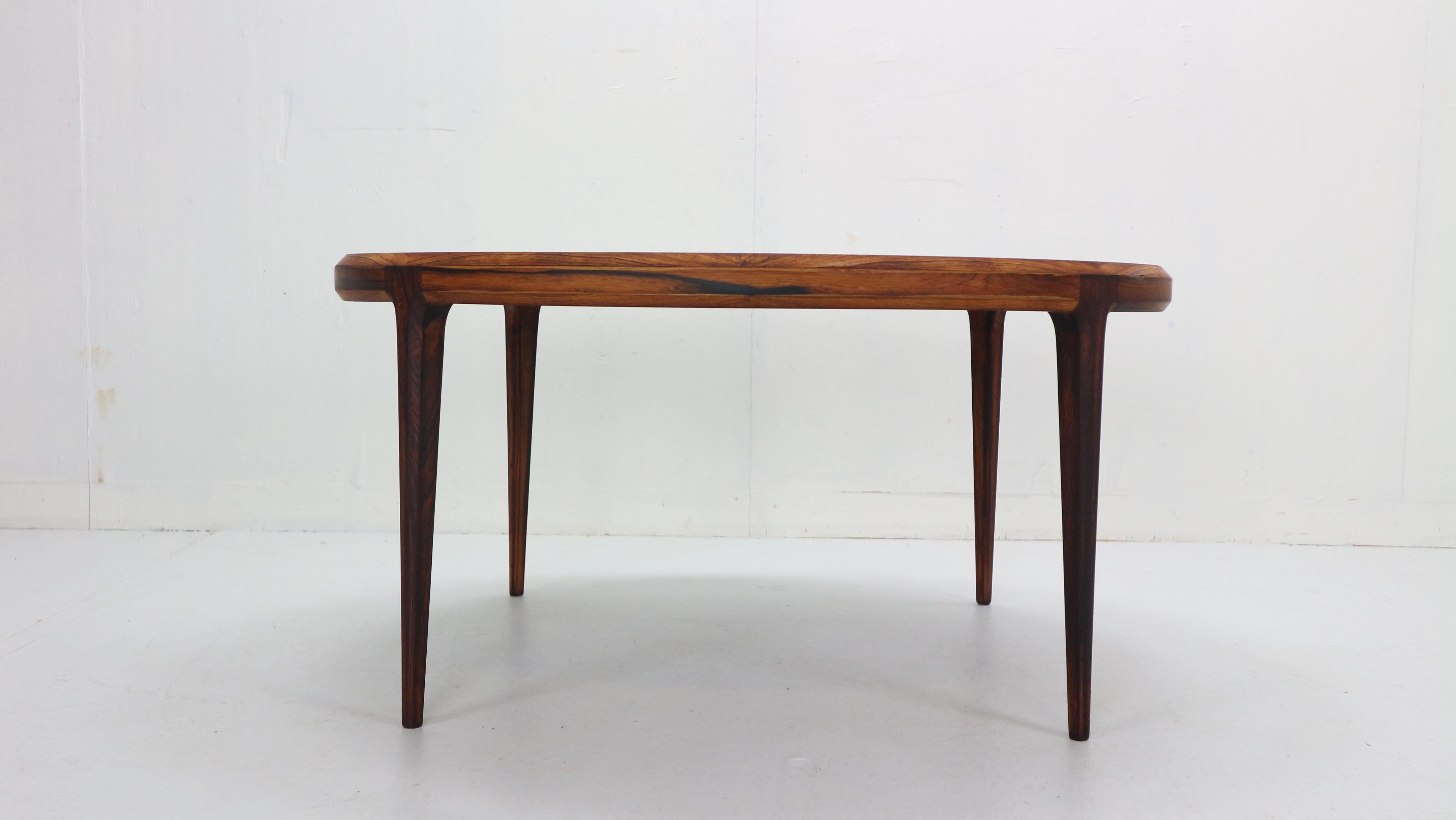 Johannes Andersen Round Coffee, Low Table For CFC Silkeborg, 1960s, Denmark In Good Condition In The Hague, NL