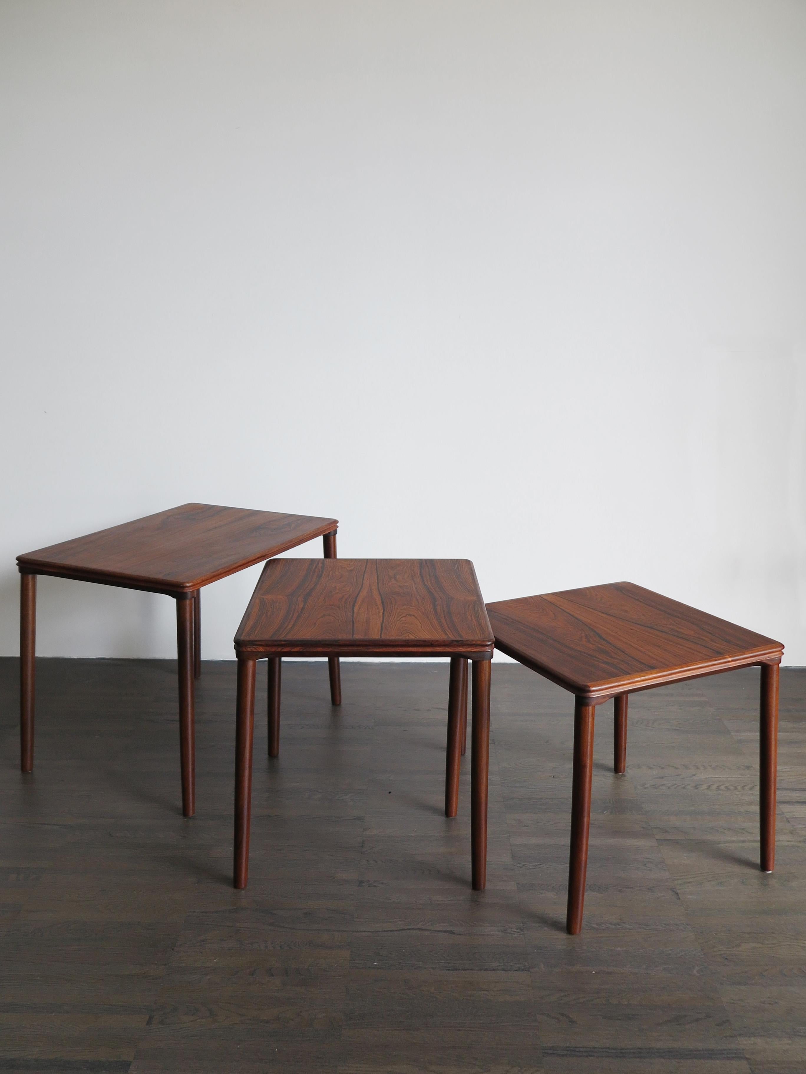 Mid-20th Century Johannes Andersen Scandinavian Dark Wood Nesting Tables 1960s  For Sale