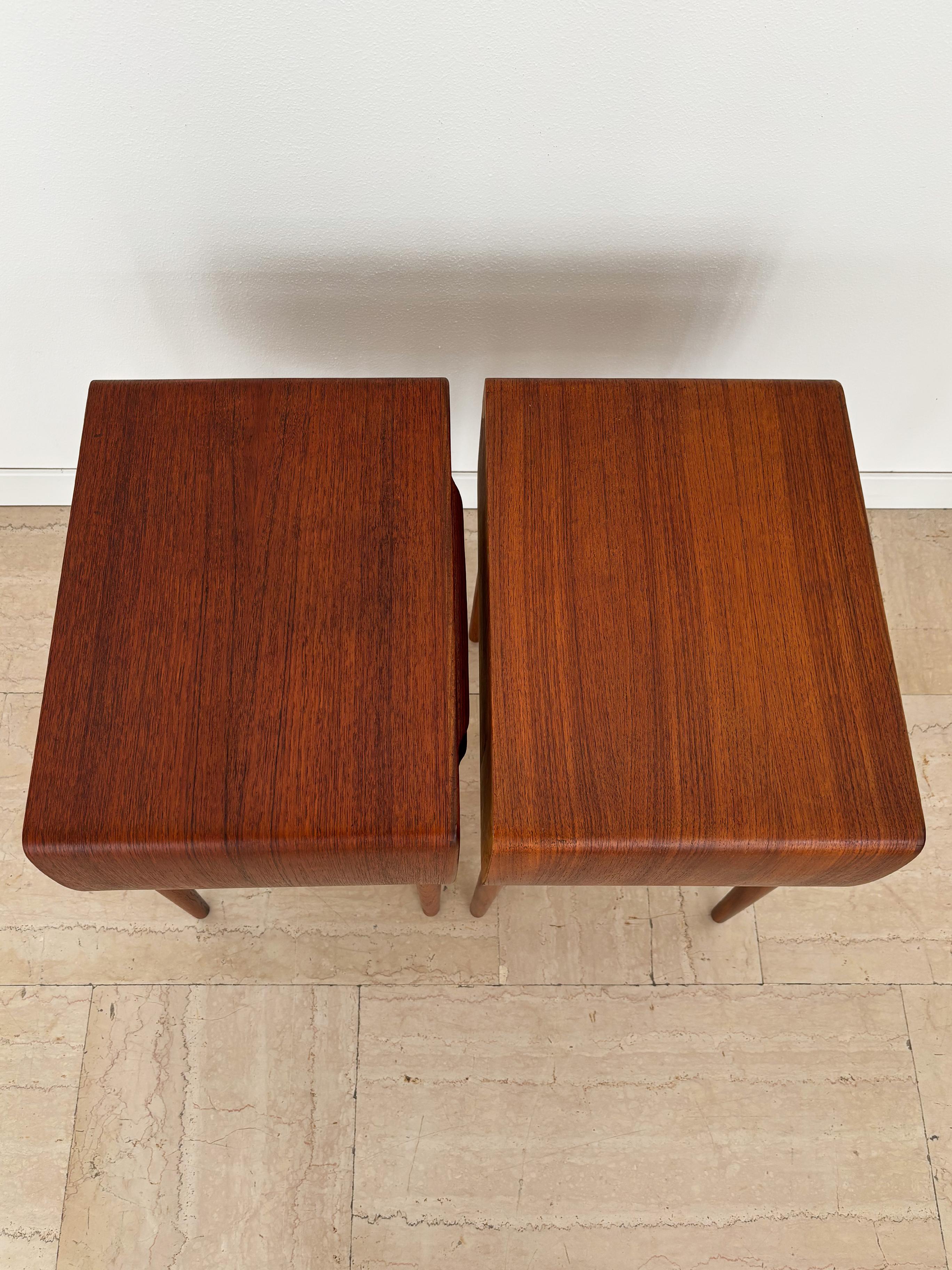 Comodini scandinavi di metà secolo in teak di Johannes Andersen, Danimarca 1960 in vendita 1