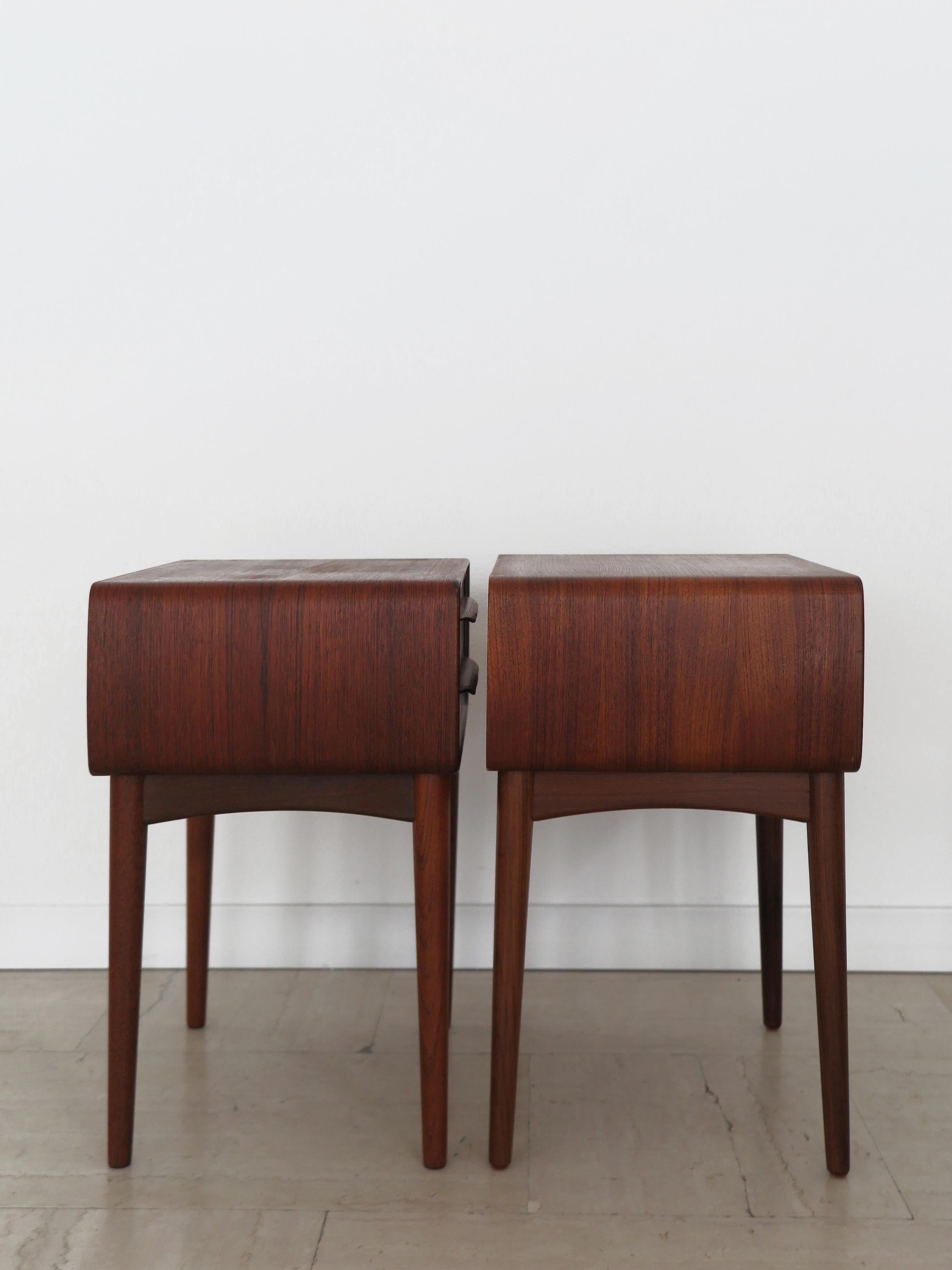 Comodini scandinavi di metà secolo in teak di Johannes Andersen, Danimarca 1960 in vendita 2