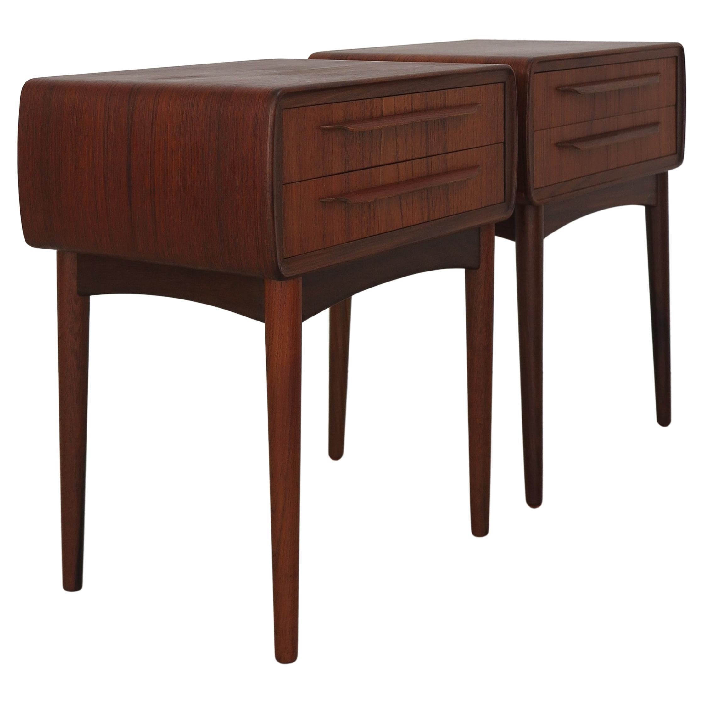 Comodini scandinavi di metà secolo in teak di Johannes Andersen, Danimarca 1960 in vendita