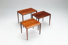 Johannes Andersen, Set aus ineinander stapelbaren Tischen aus Palisanderholz, Silkeborg, Dänemark, 1960