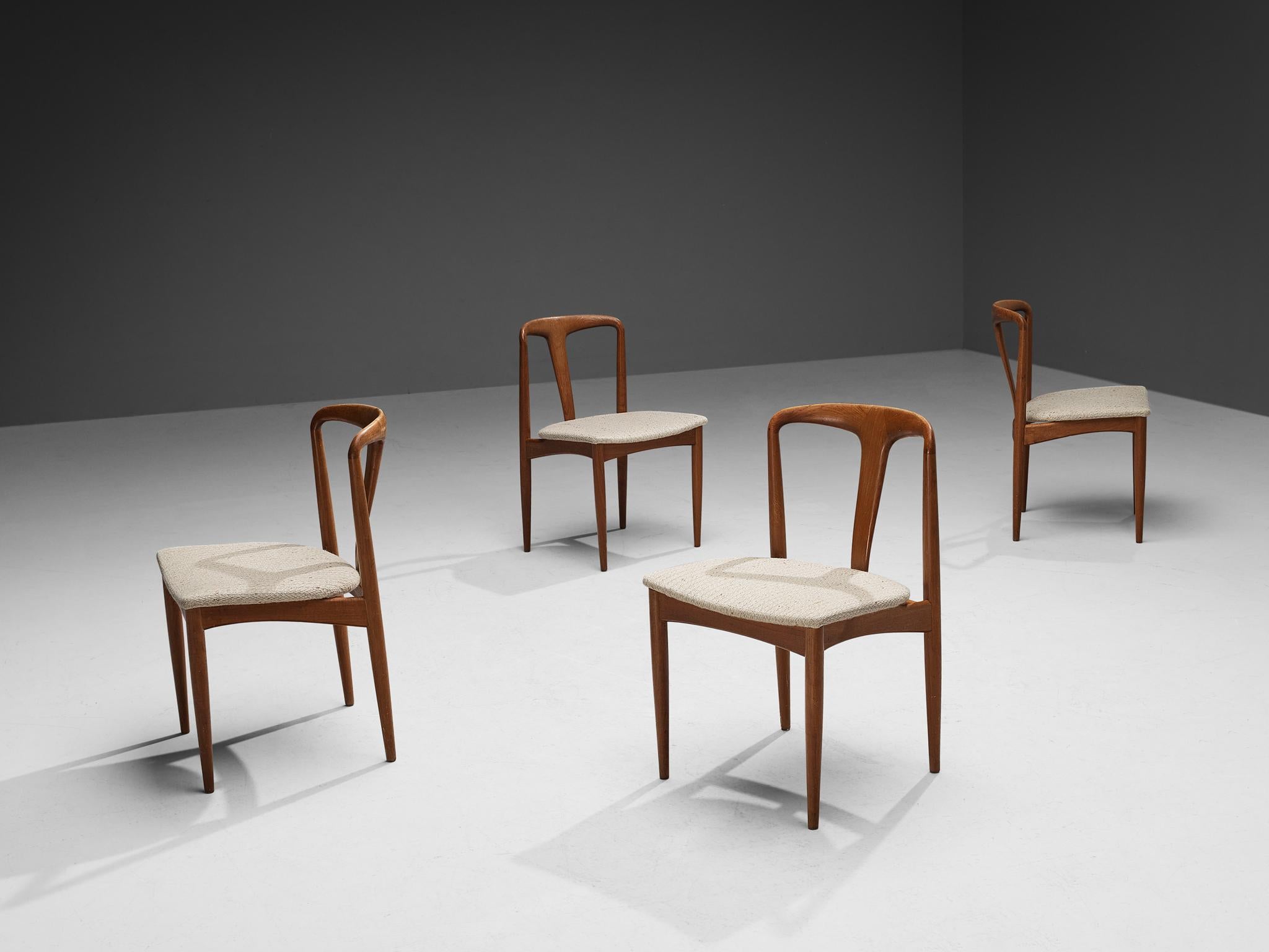 Danois Ensemble de six chaises de salle à mangerJuliane en teck de Johannes Andersen en vente