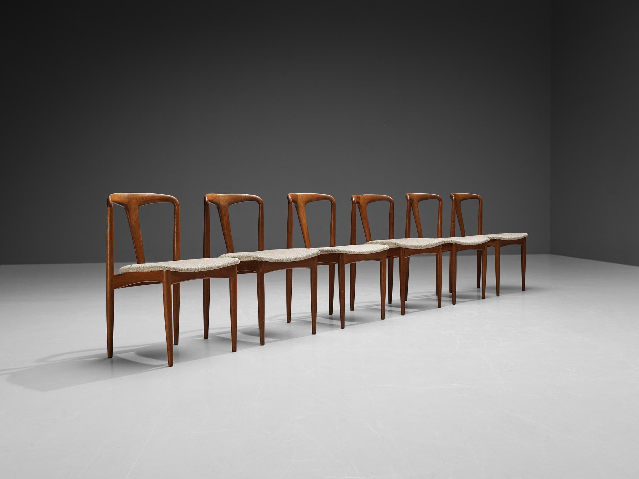 Milieu du XXe siècle Ensemble de six chaises de salle à mangerJuliane en teck de Johannes Andersen en vente
