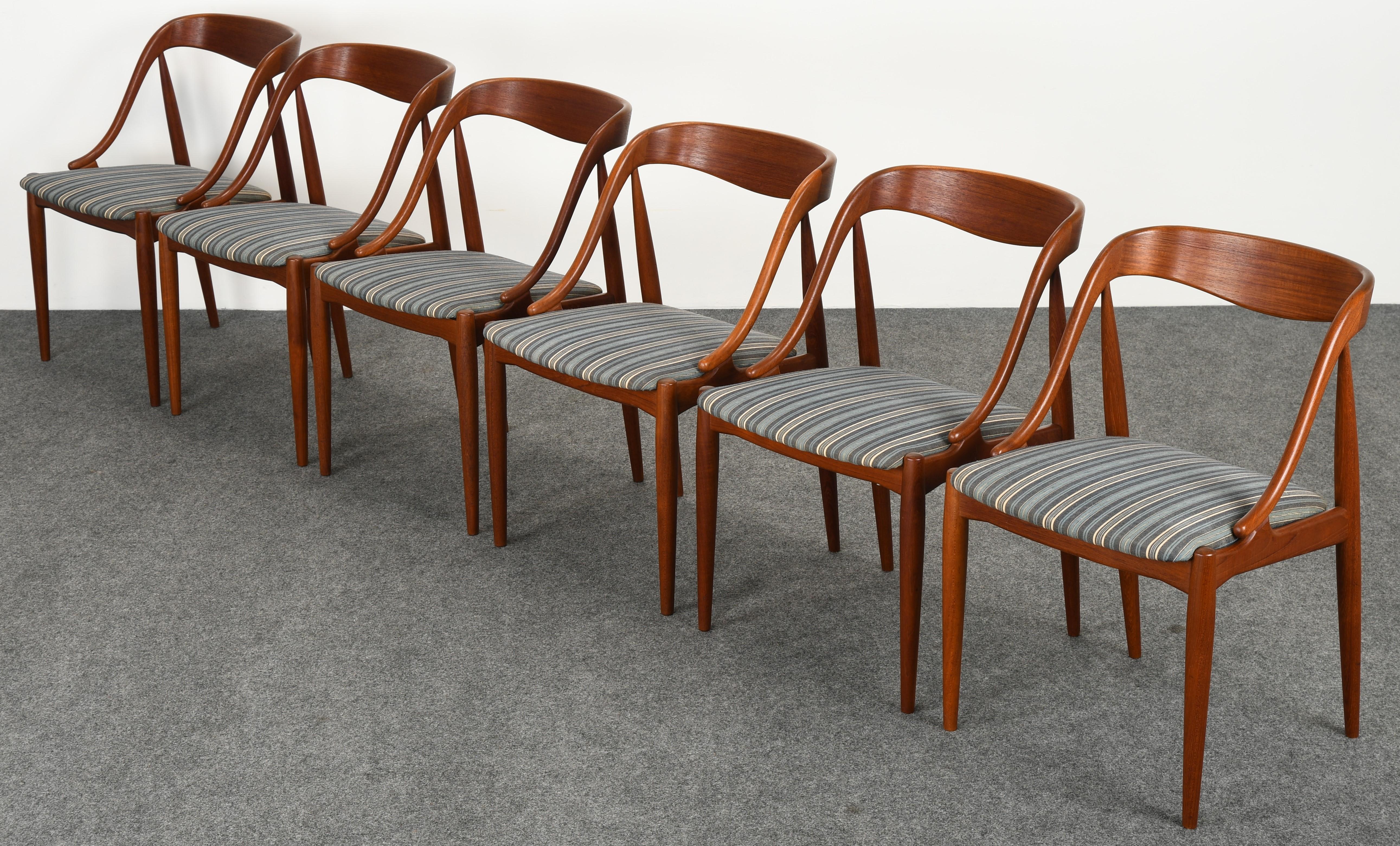 Scandinavian Modern Johannes Andersen Set of Six Teak Dining Chairs, 1960s