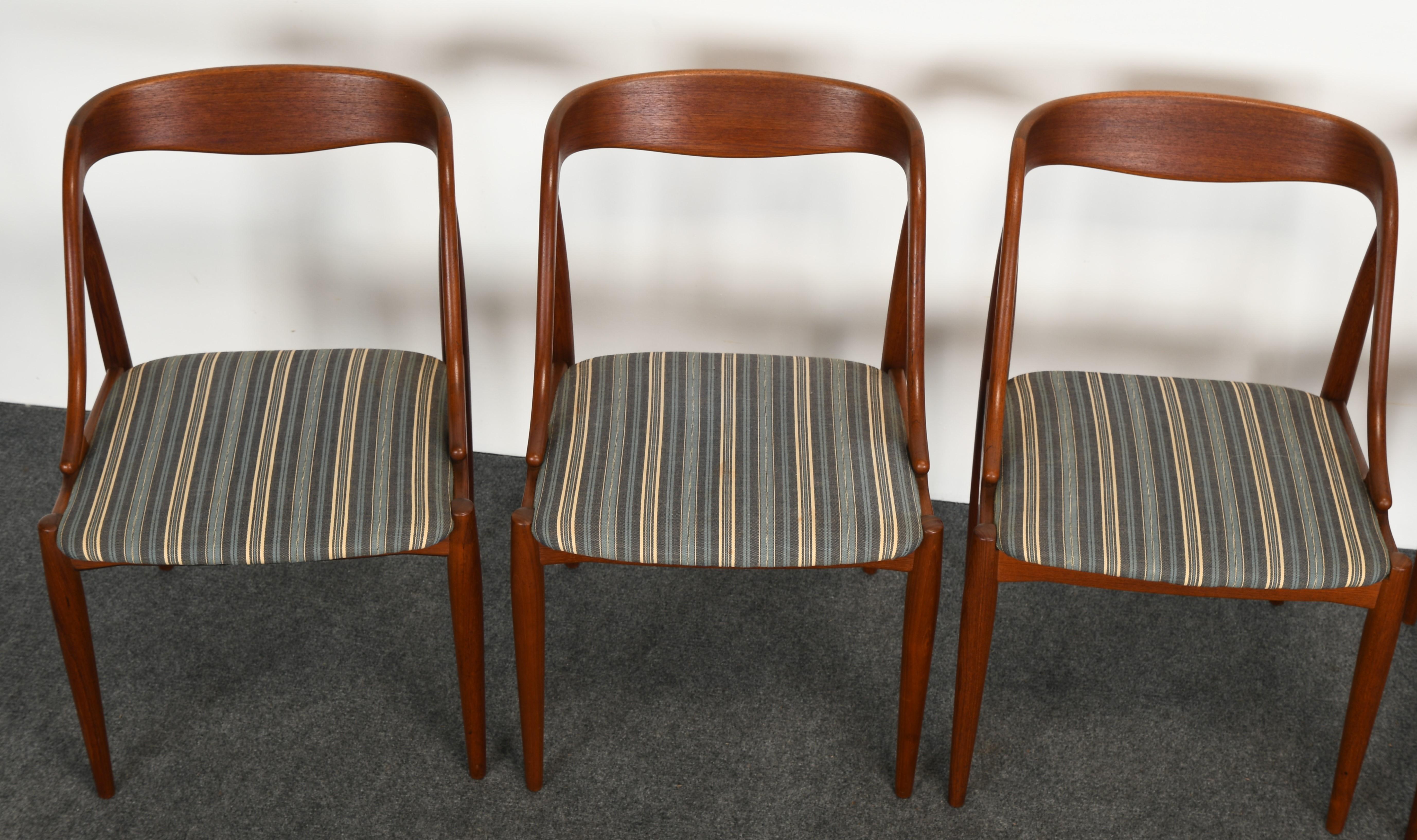 Upholstery Johannes Andersen Set of Six Teak Dining Chairs, 1960s