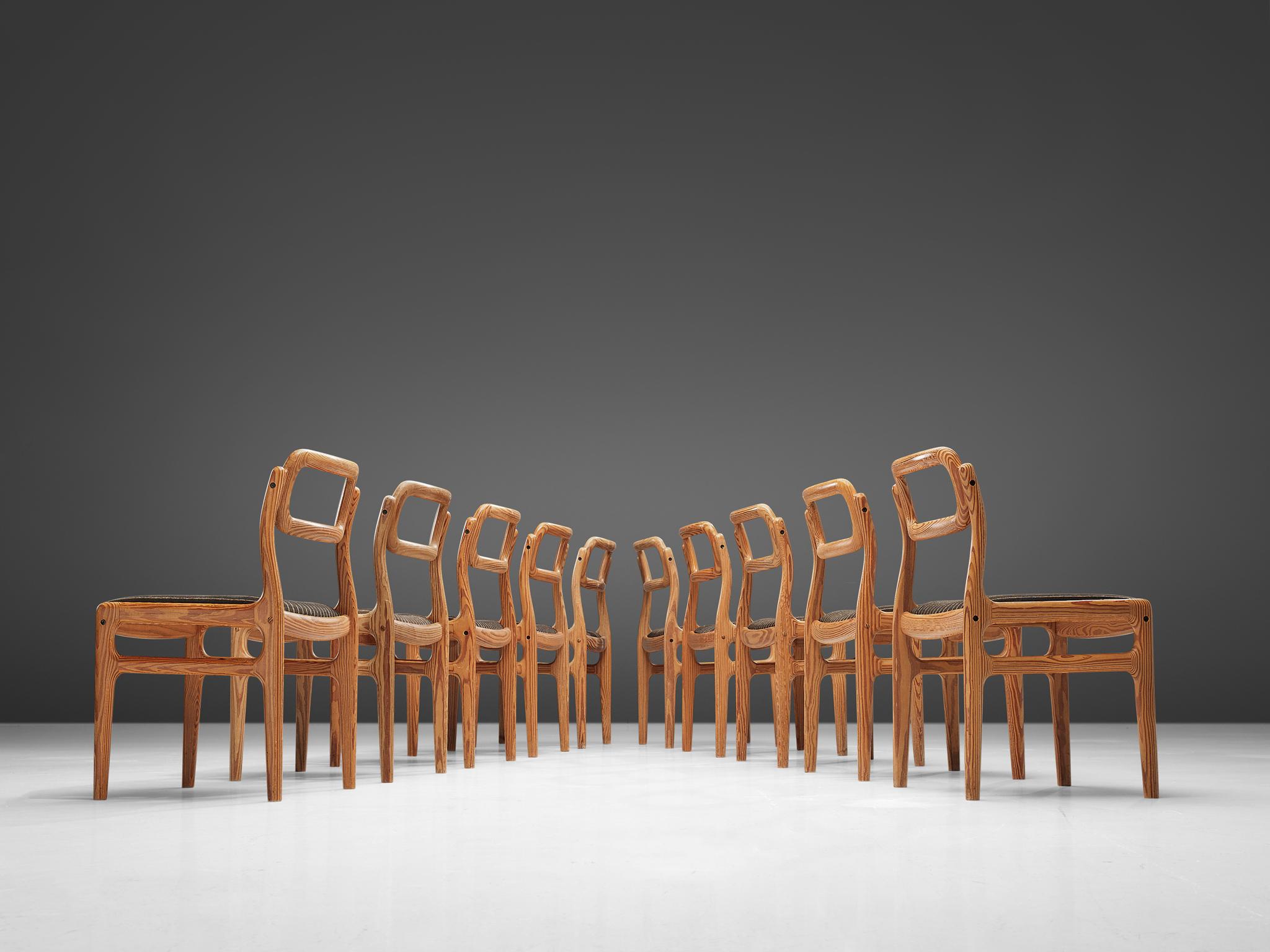 Johannes Andersen Set of Ten Dining Chairs in Pine  In Good Condition For Sale In Waalwijk, NL