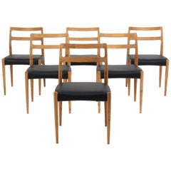 Johannes Andersen Six Dining Chairs, Model Anna, Oak and Leather Upholstery Johannes Andersen Six Dining Chairs, Model Anna, Oak and Leather Upholstery