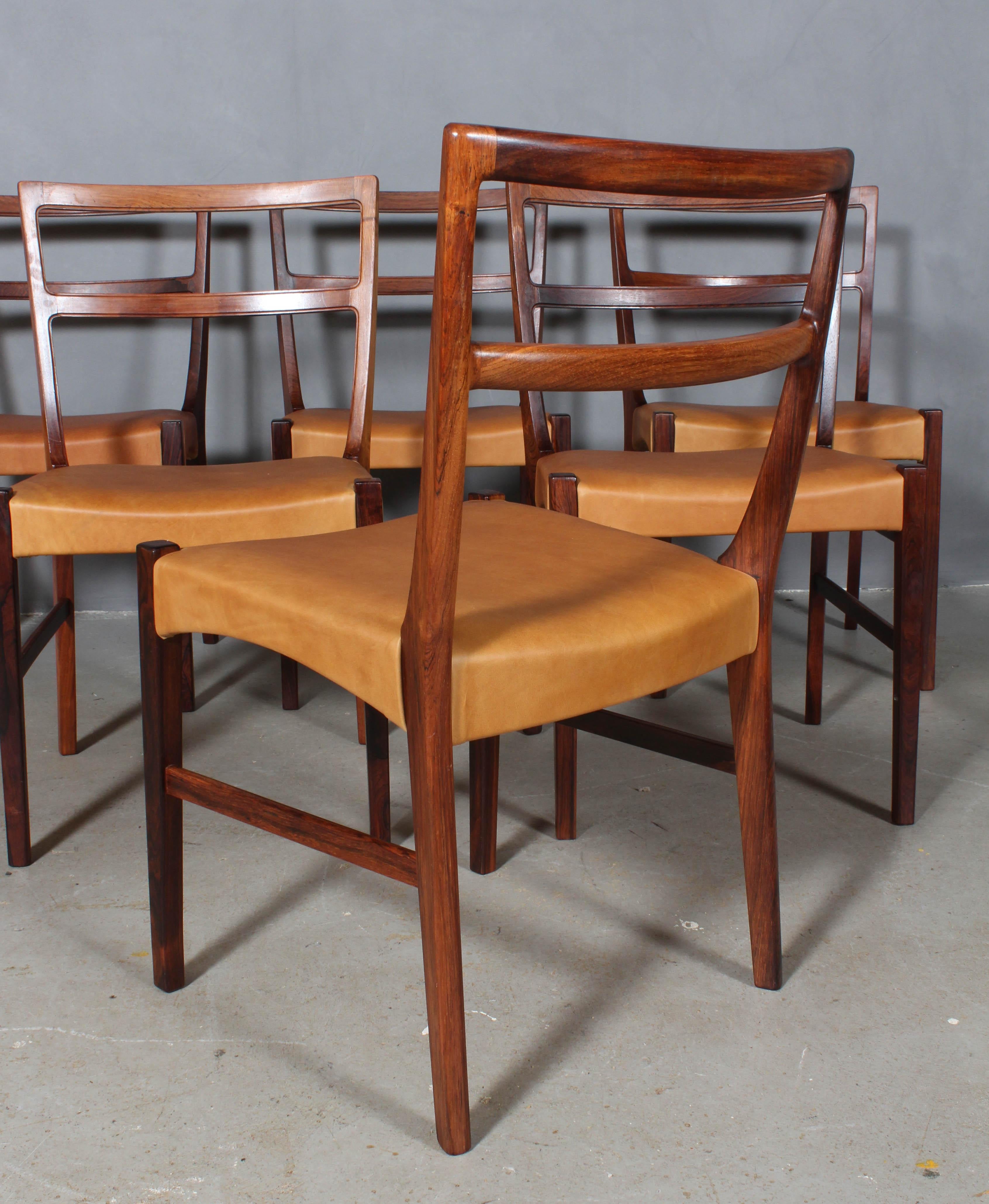 Johannes Andersen Six Dining Chairs, Rosewood and Leather Upholstery For Sale 1