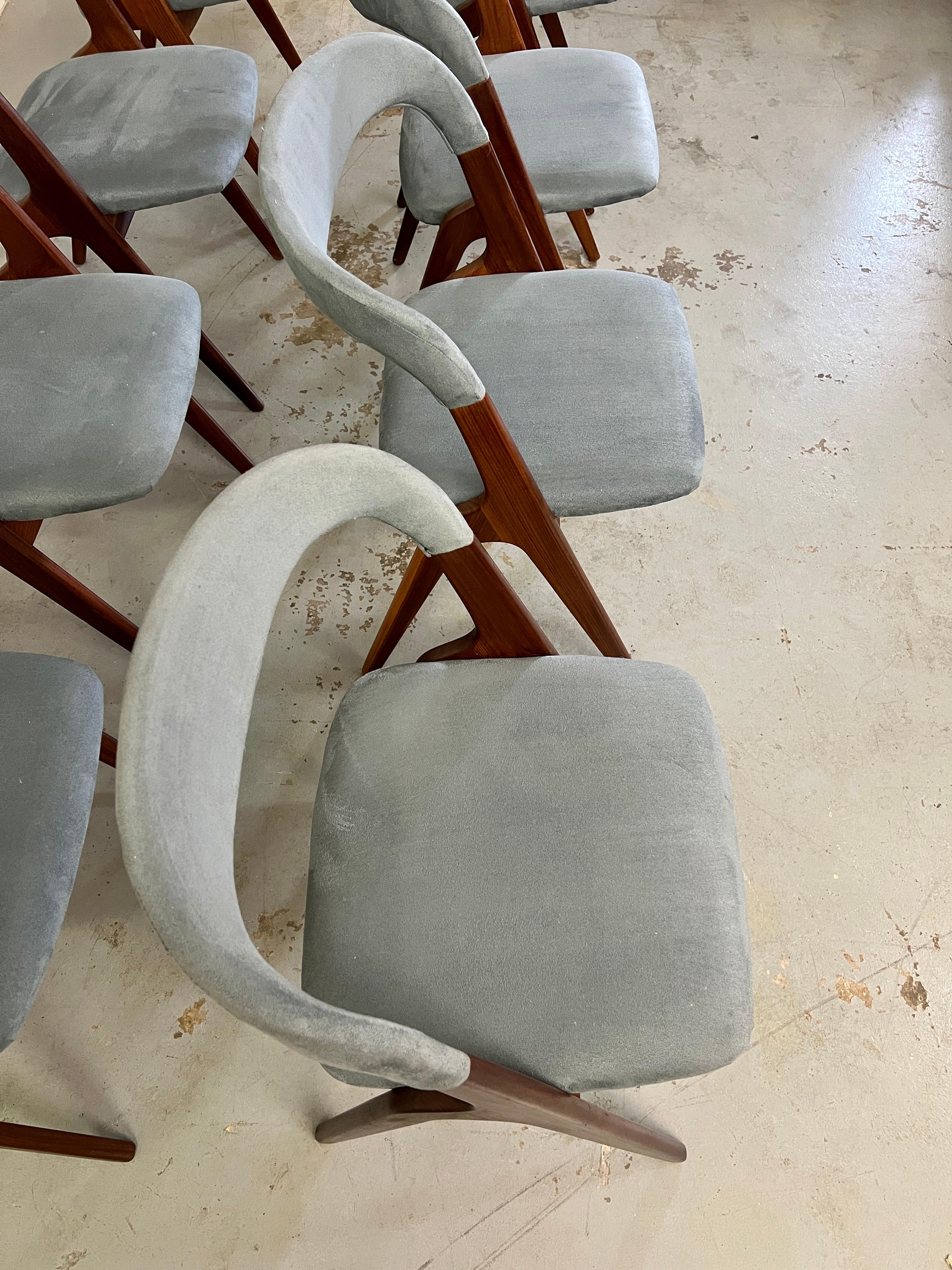 Johannes Andersen 'Sonja' Dining Chairs Set of Eight 3