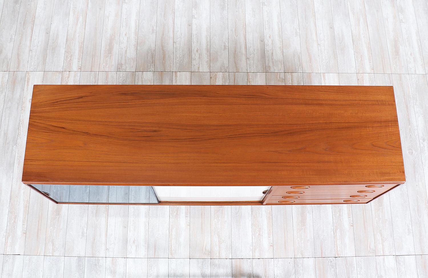 Mid-20th Century Johannes Andersen Teak Credenza with Lacquered Doors for Georg Pedersens