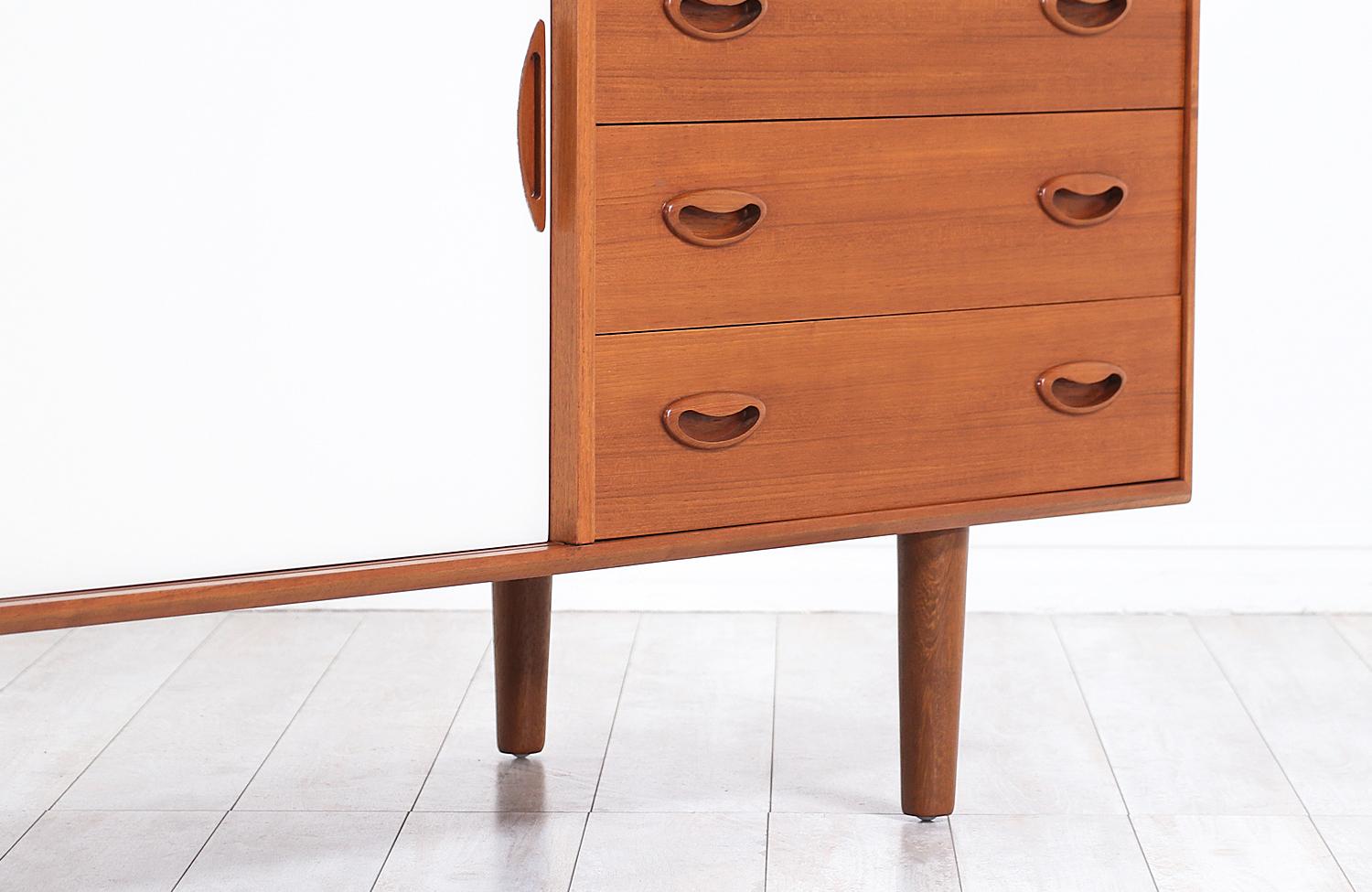 Johannes Andersen Teak Credenza with Lacquered Doors for Georg Pedersens 2