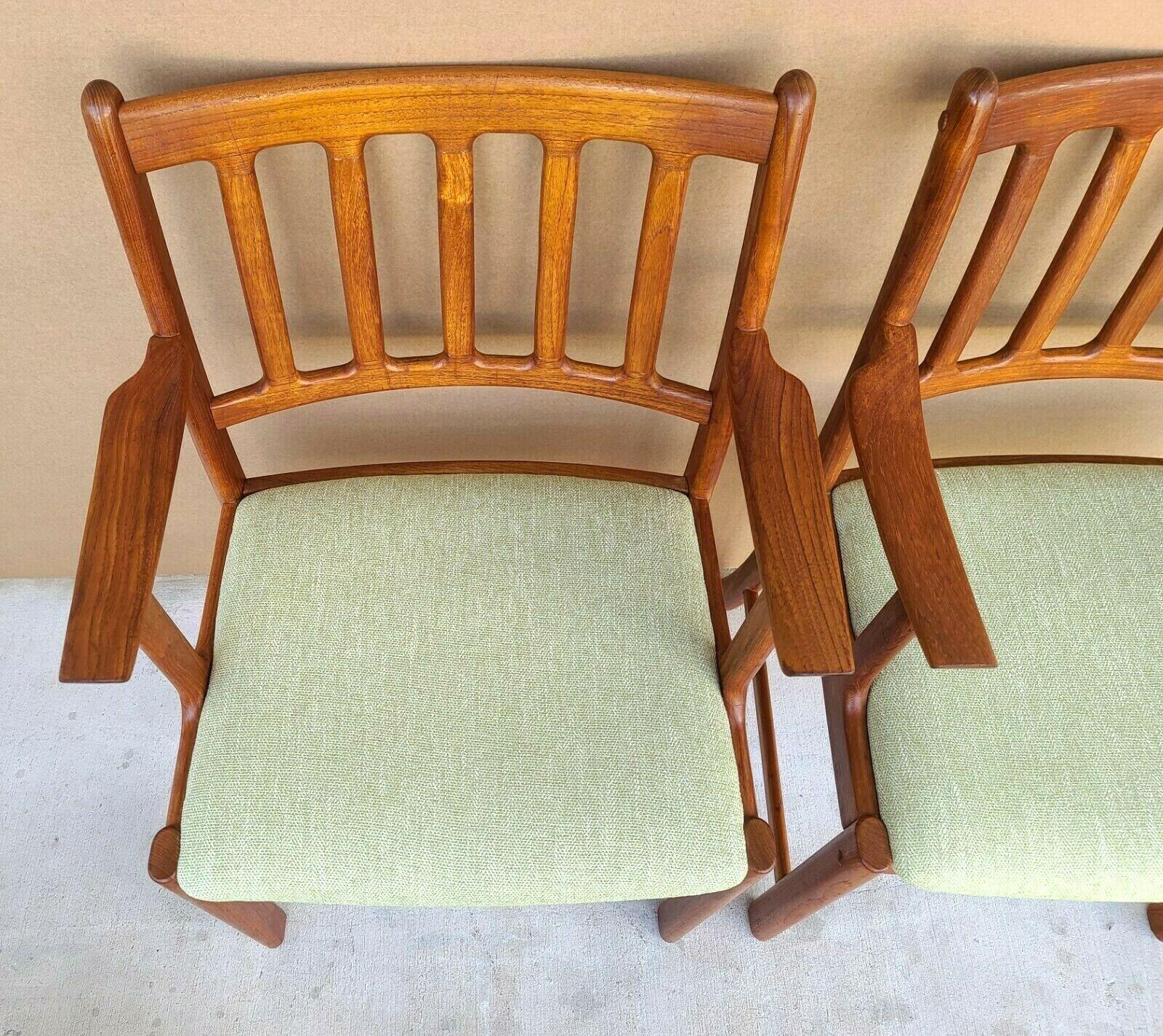 Johannes Andersen Teak Dining Chairs for Uldum Møbelfabrik, Set of 4 For Sale 3