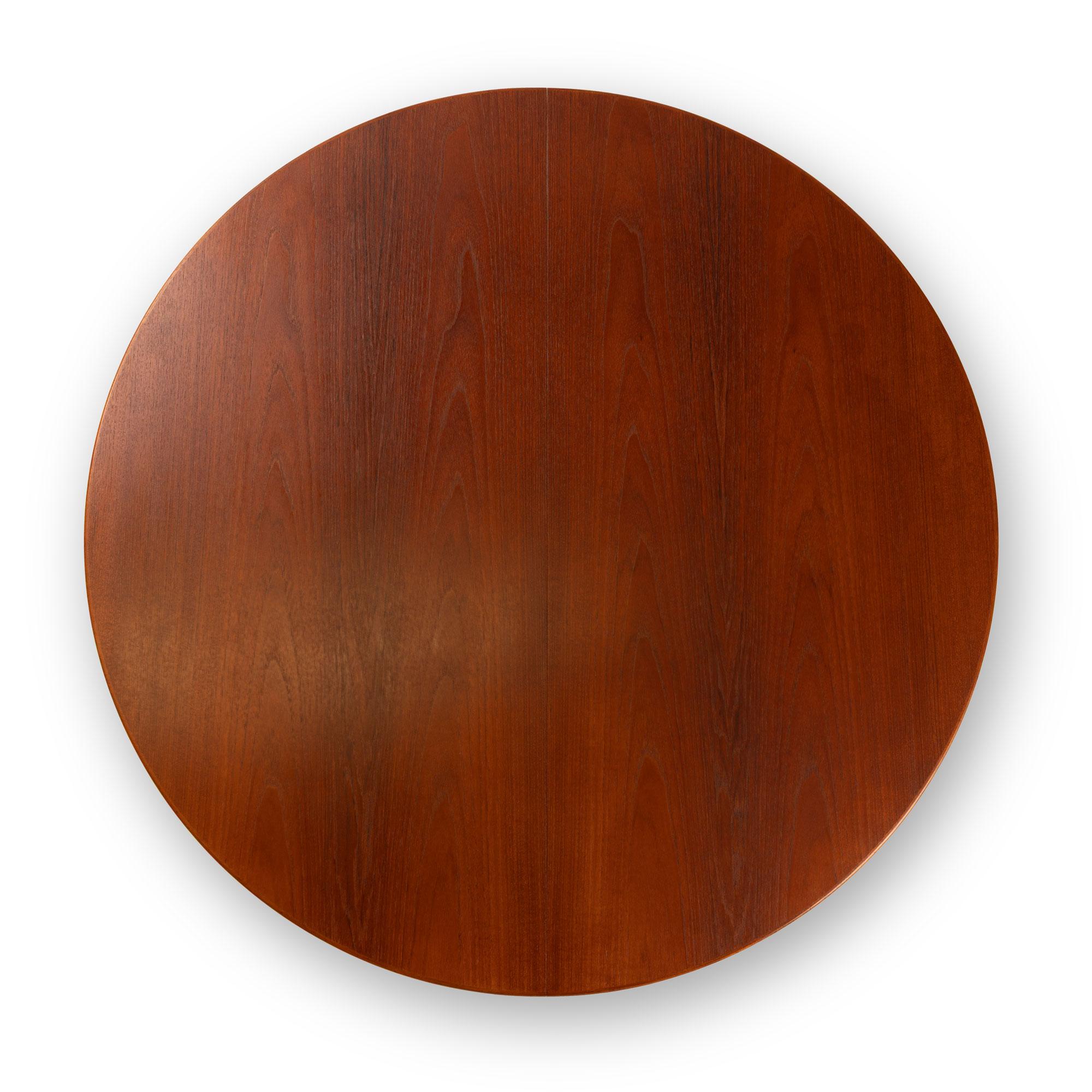 Johannes Andersen Teak-Esstisch &  Model No. 16 Esszimmerstühle, 1960er Jahre im Angebot 1