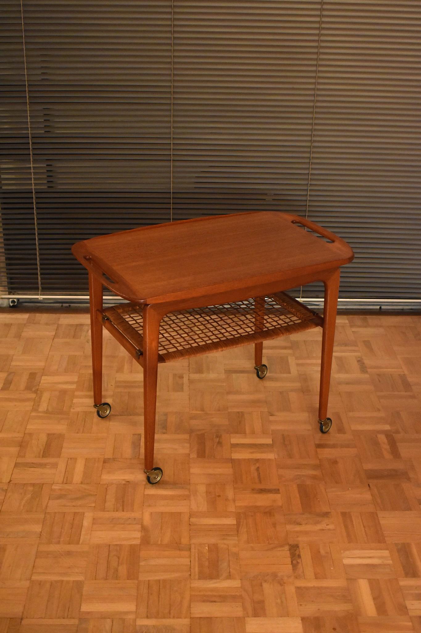 Johannes Andersen Teak Serving Trolley In Good Condition In Shepperton, Surrey