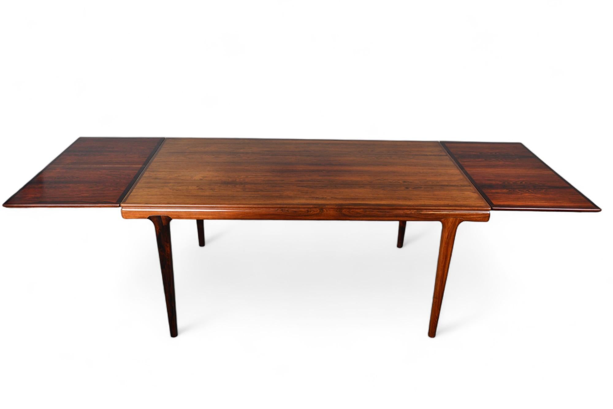 Johannes Andersen Two Leaf Dining Table in Rosewood For Sale 3