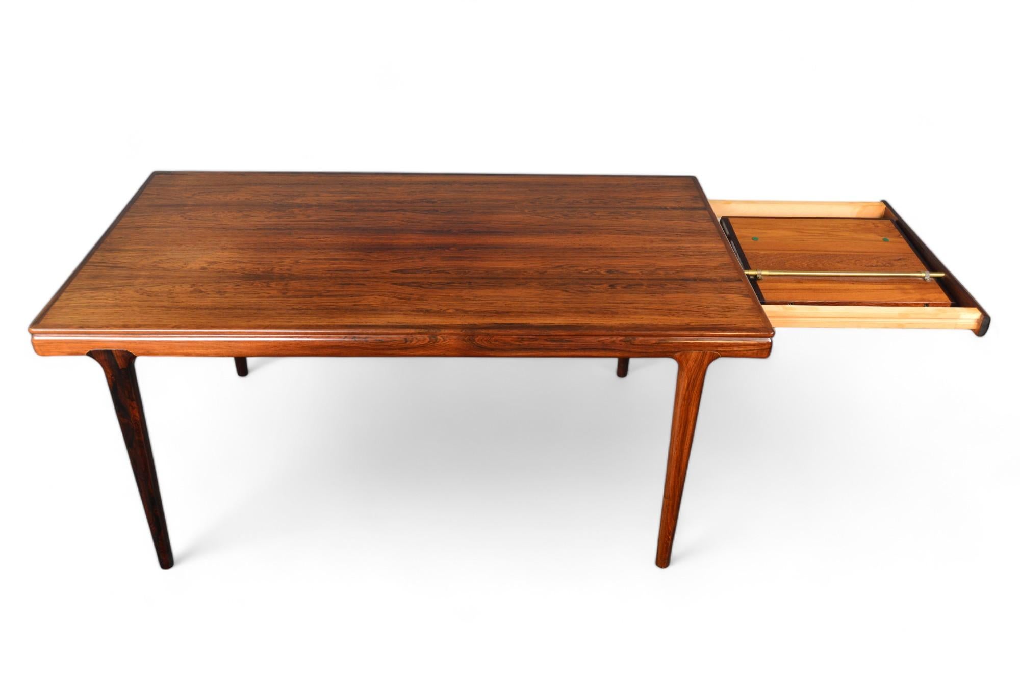 Danish Johannes Andersen Two Leaf Dining Table in Rosewood For Sale