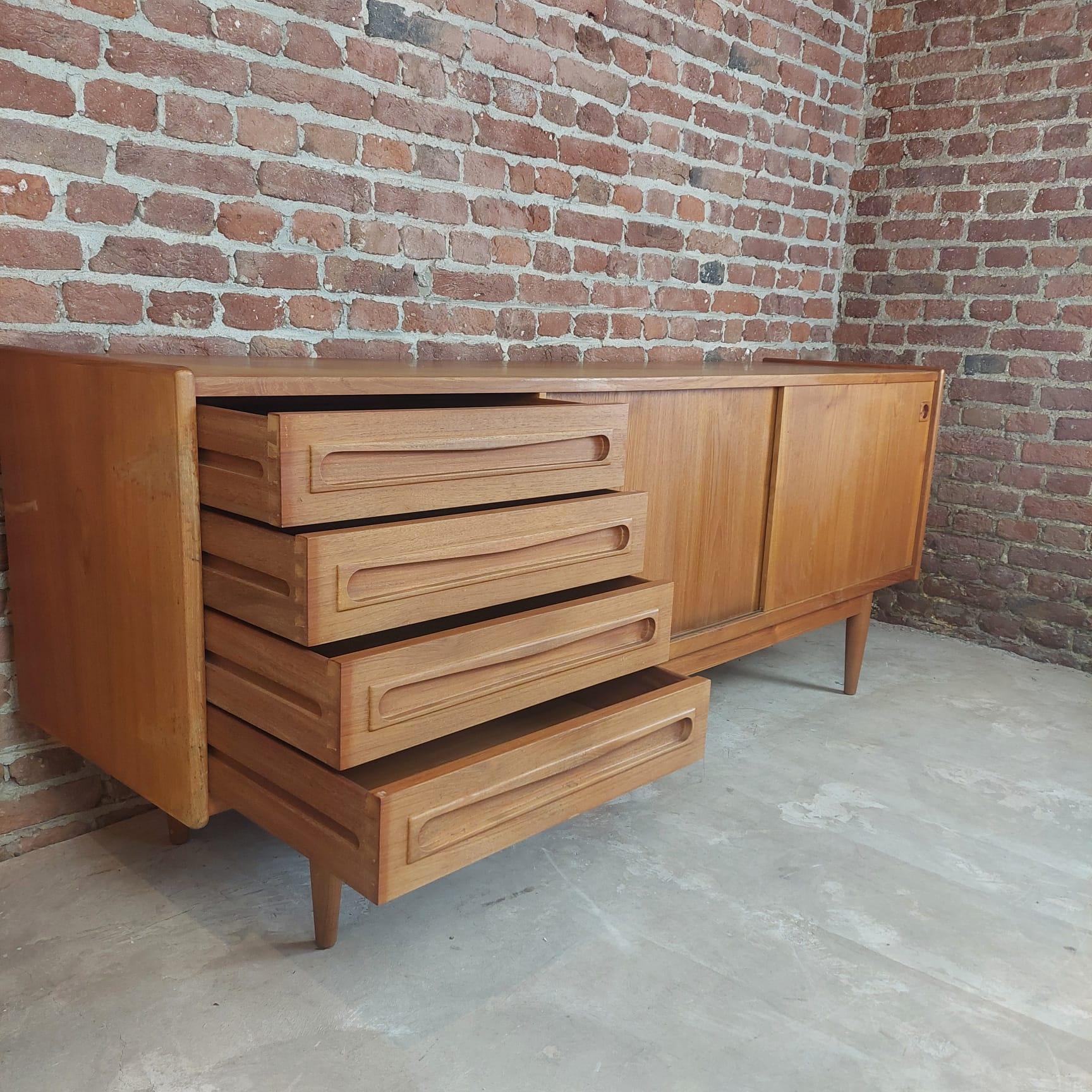Mid-20th Century Johannes Andersen vintage teak sideboard, Denmark 1960 For Sale