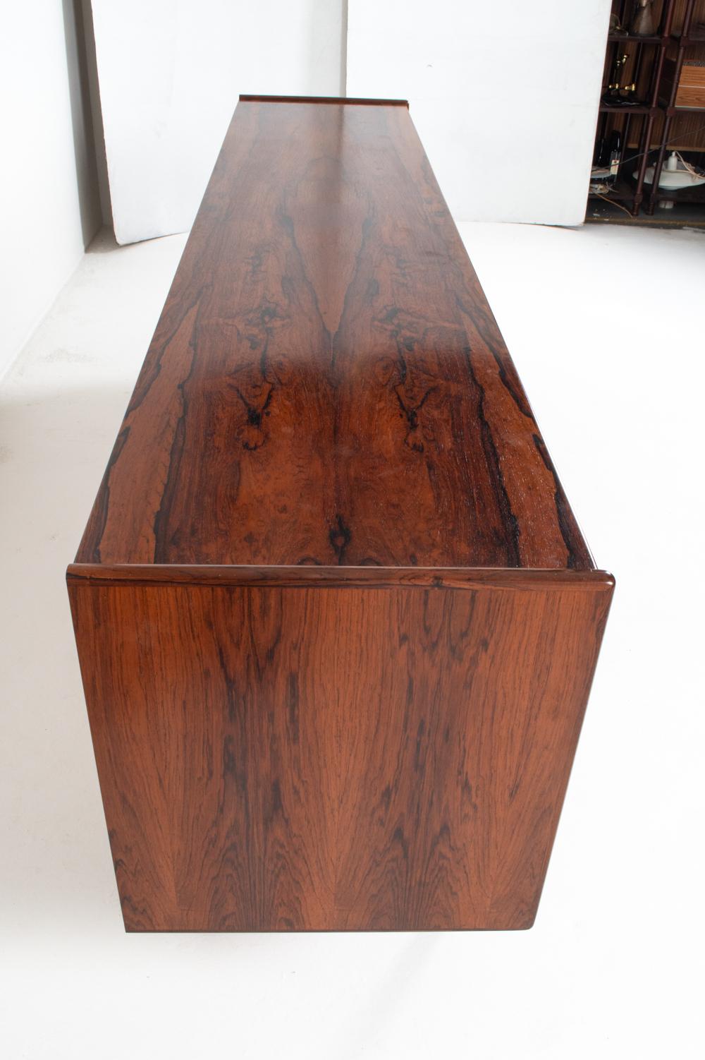 Credenza in palissandro danese di Anderson, anni '60 circa in vendita 8