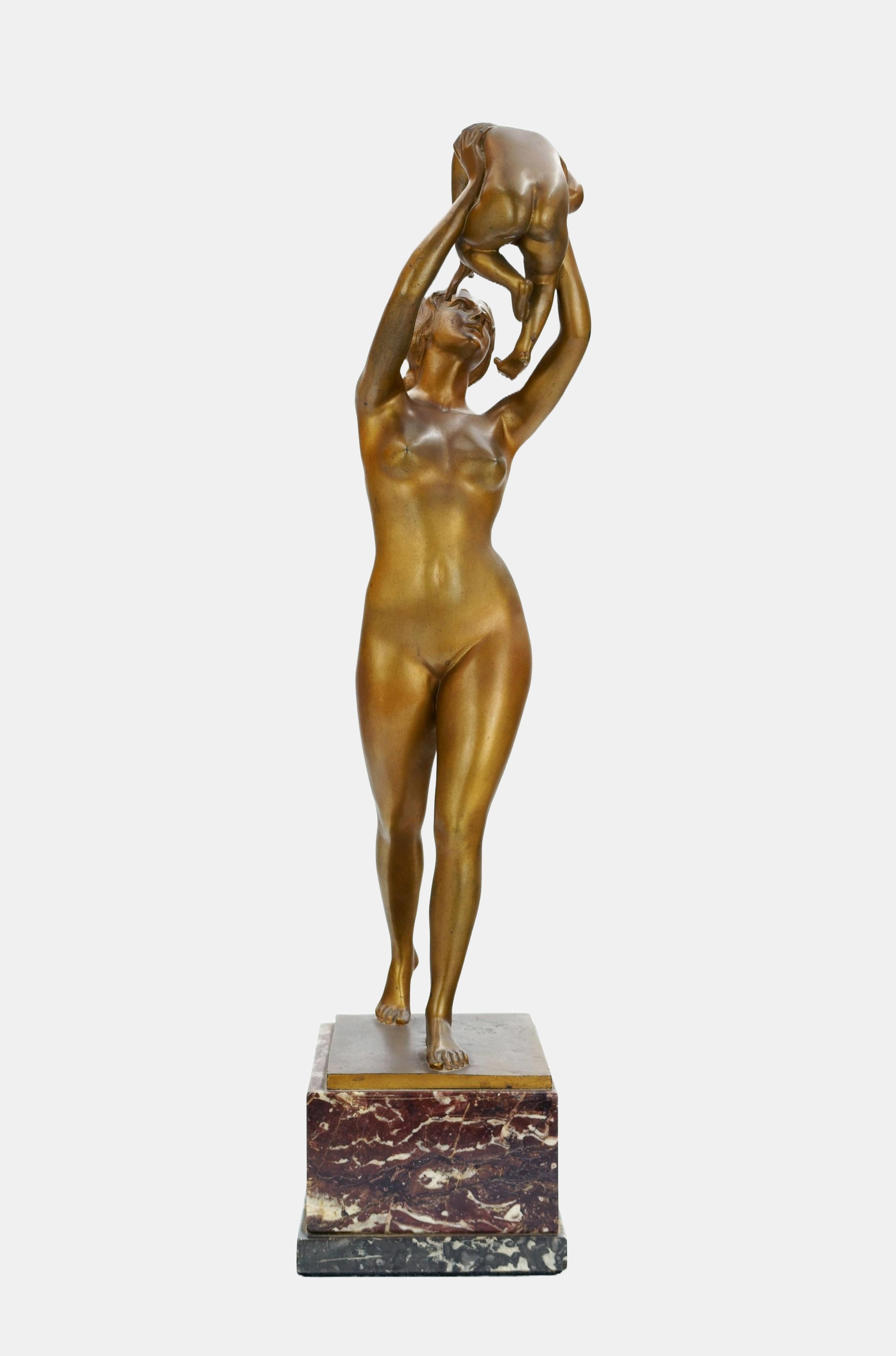 Madre Felicidad / - El éxtasis de la alegría maternal - - Sculpture Art Nouveau de Johannes Boese