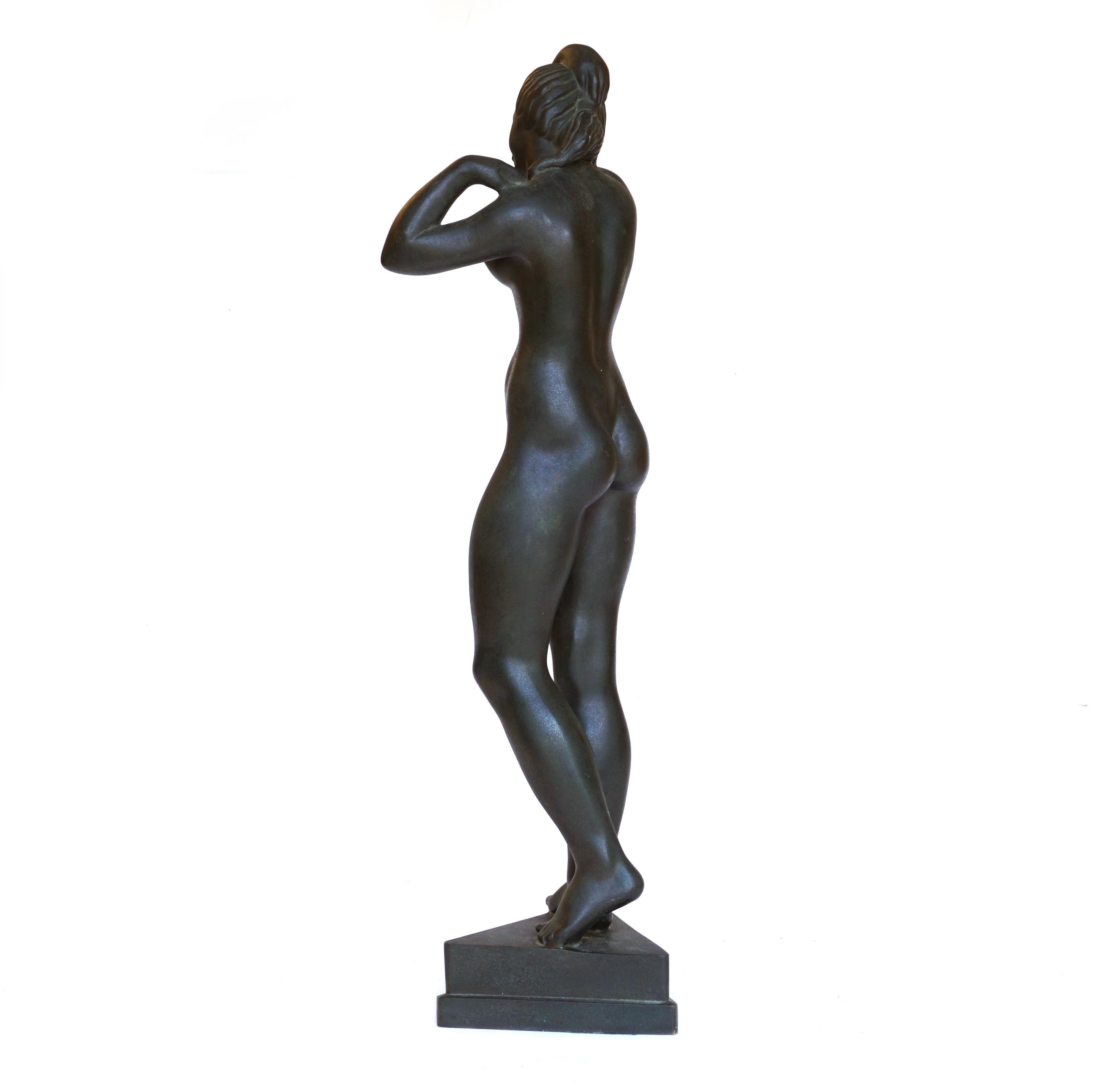 Johannes C. Bjerg Modern Bronze Stauette of a standing Woman, Designed 1916 In Good Condition In Aabenraa, DK