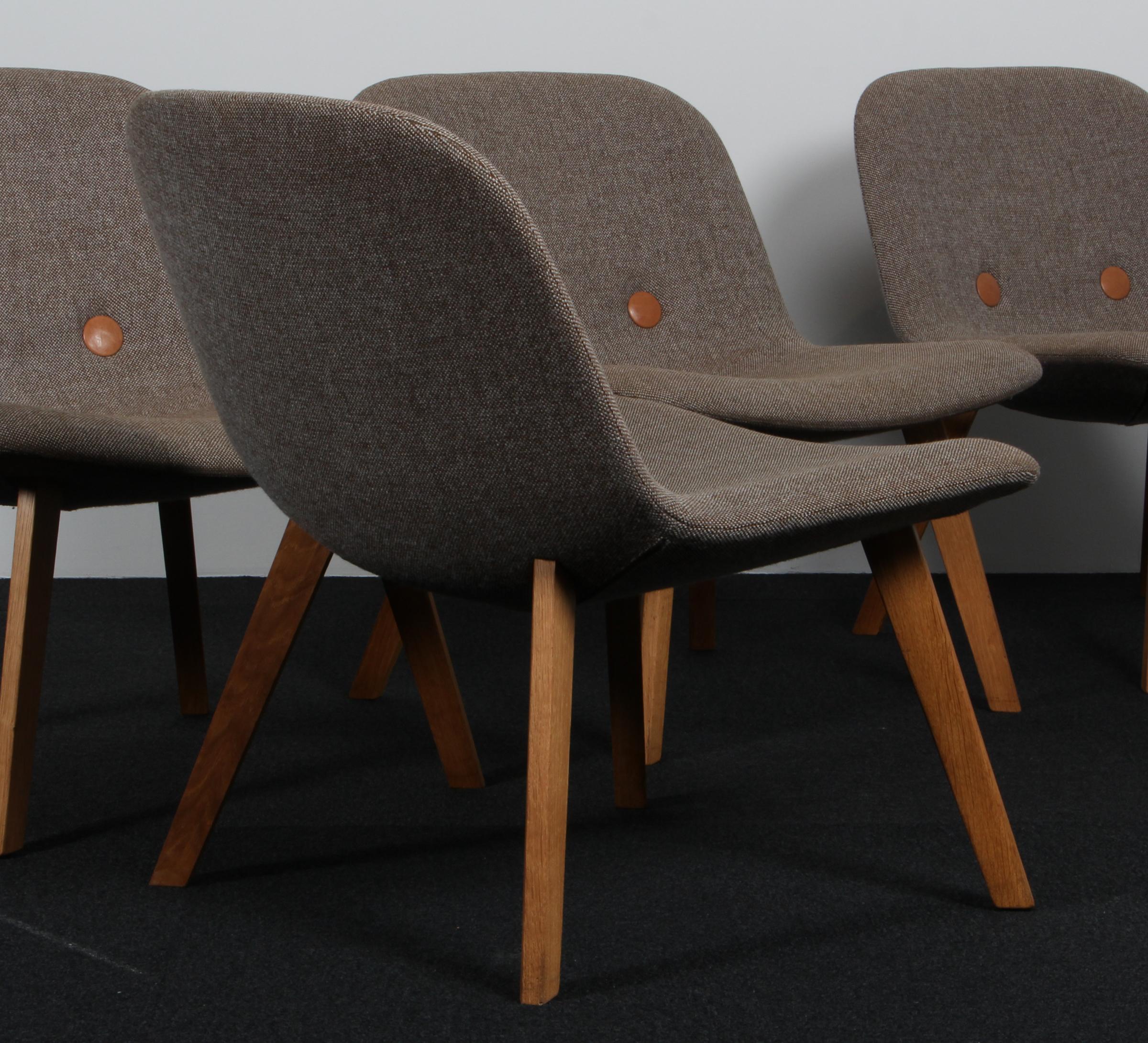 Johannes Foersom & Peter Hjorth-Lorentzen for Erik Jørgensen, Lounge Chair For Sale 2
