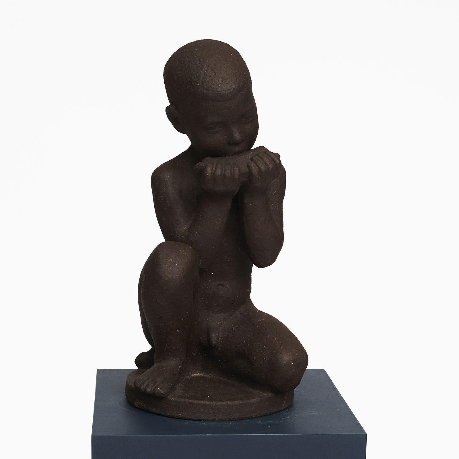 Johannes Hansen per Knabstrup, Grande figura di ragazzo in ceramica in vendita 1