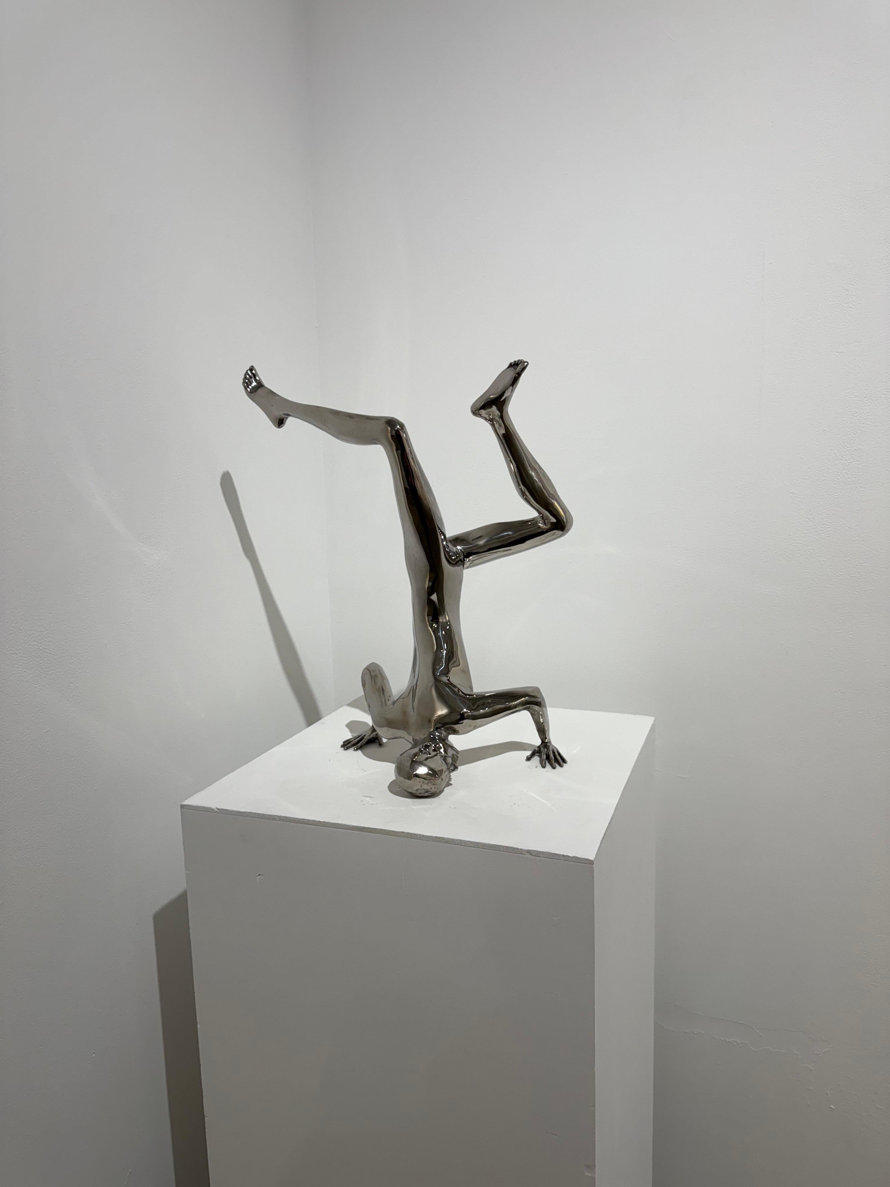 Daydreamer 2 - Contemporary Sculpture by Johannes Nielsen