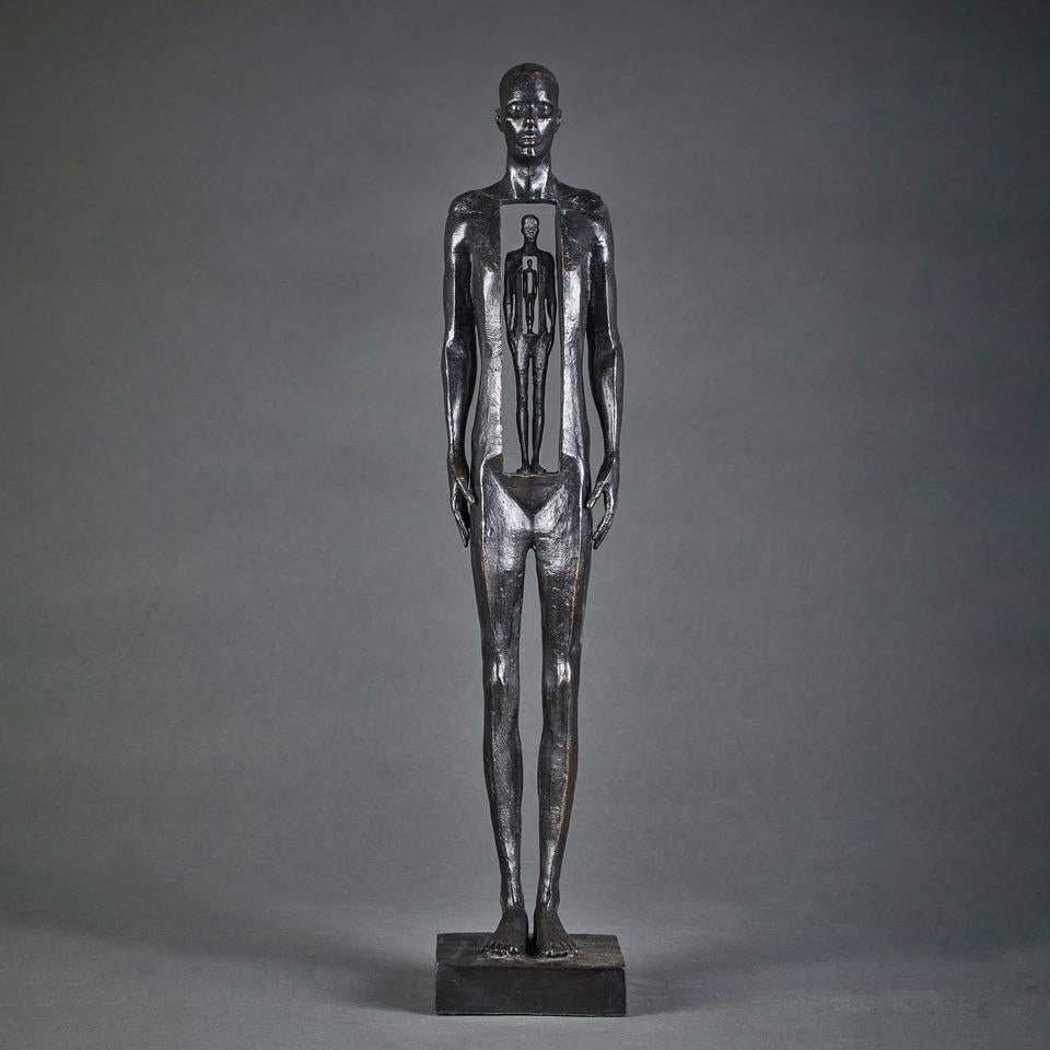 Johannes Nielsen Figurative Sculpture - Echo 2