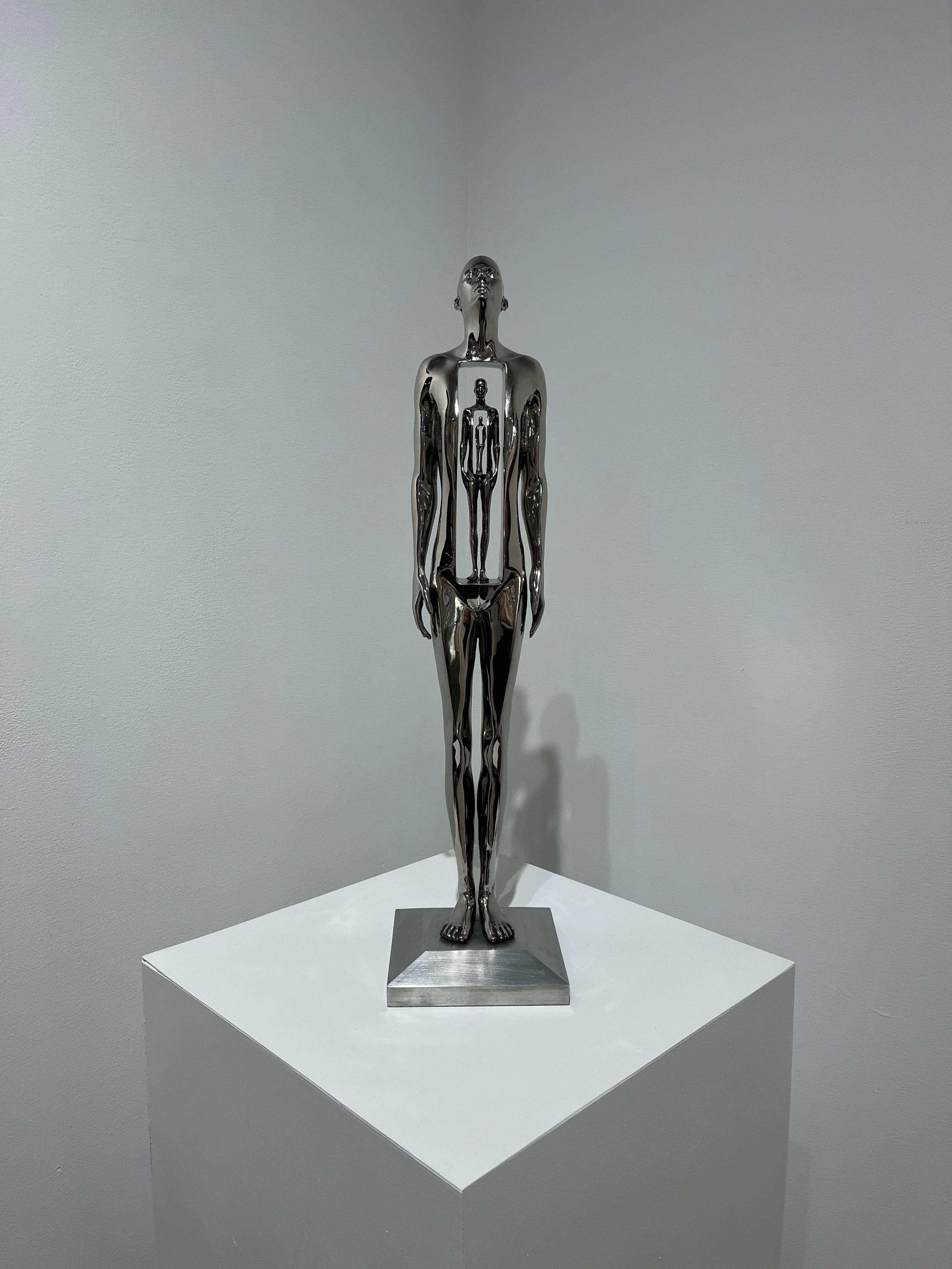 Endless (Stainless Steel) - Gold Figurative Sculpture by Johannes Nielsen