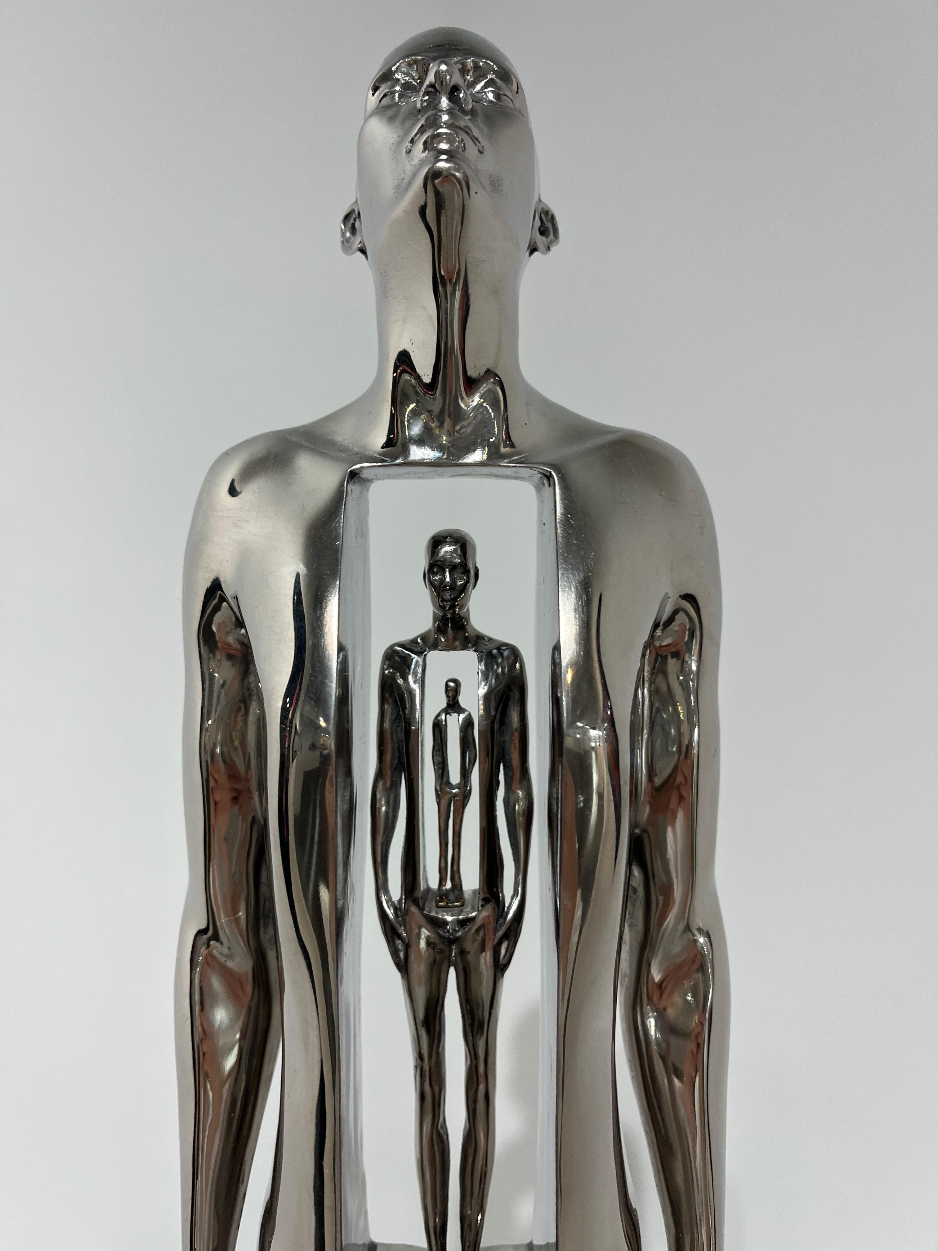 Johannes Nielsen (b.1979) was born in Falkenberg, Sweden. He is an artist who uses bronze sculpture to celebrate life and its beauty. He believes that sculptures of the human body can “reveal the inner spirit and emotions as well as its external