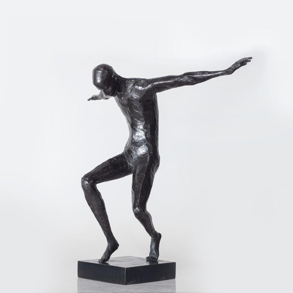 Johannes Nielsen Figurative Sculpture - Field