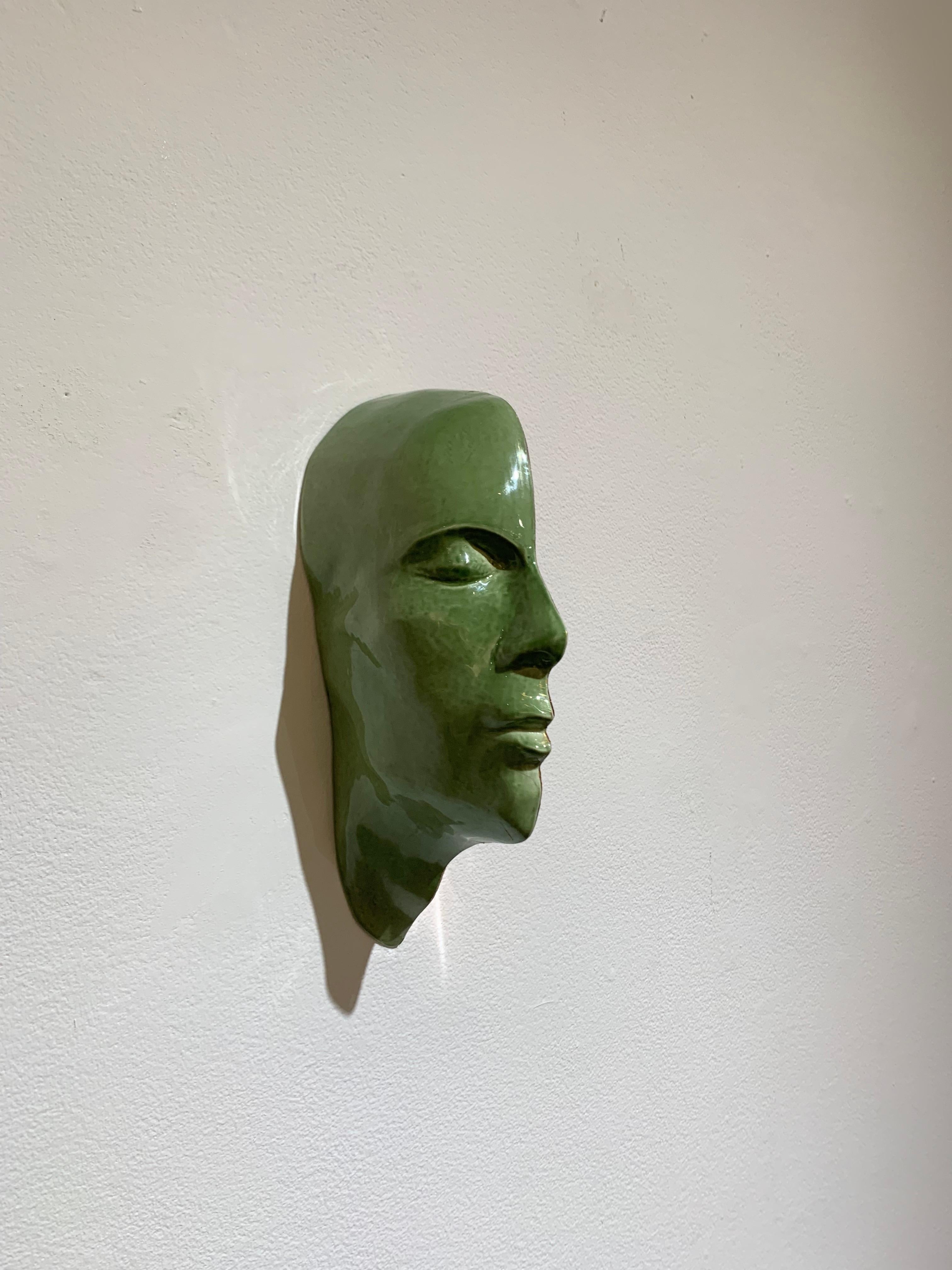 Silence (Green) - Contemporary Sculpture by Johannes Nielsen