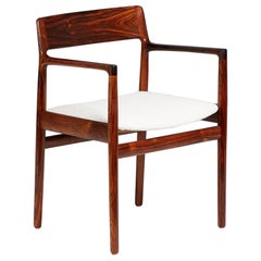 Fauteuil en bois de rose et bouclette de Johannes Norgaard, années 1960