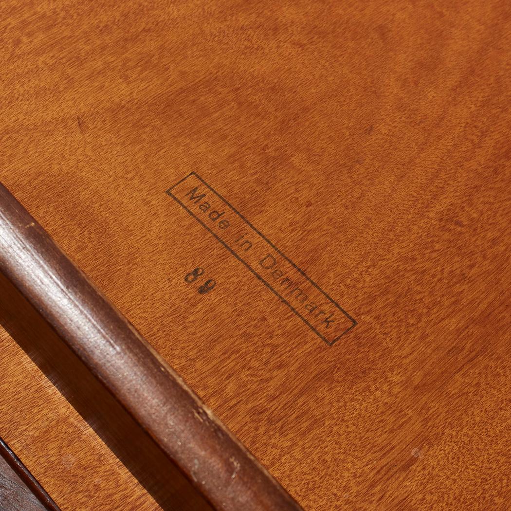 Johannes Nørgaards Møbelfabrik MCM Table à feuilles cachées en bois de rose danois en vente 3