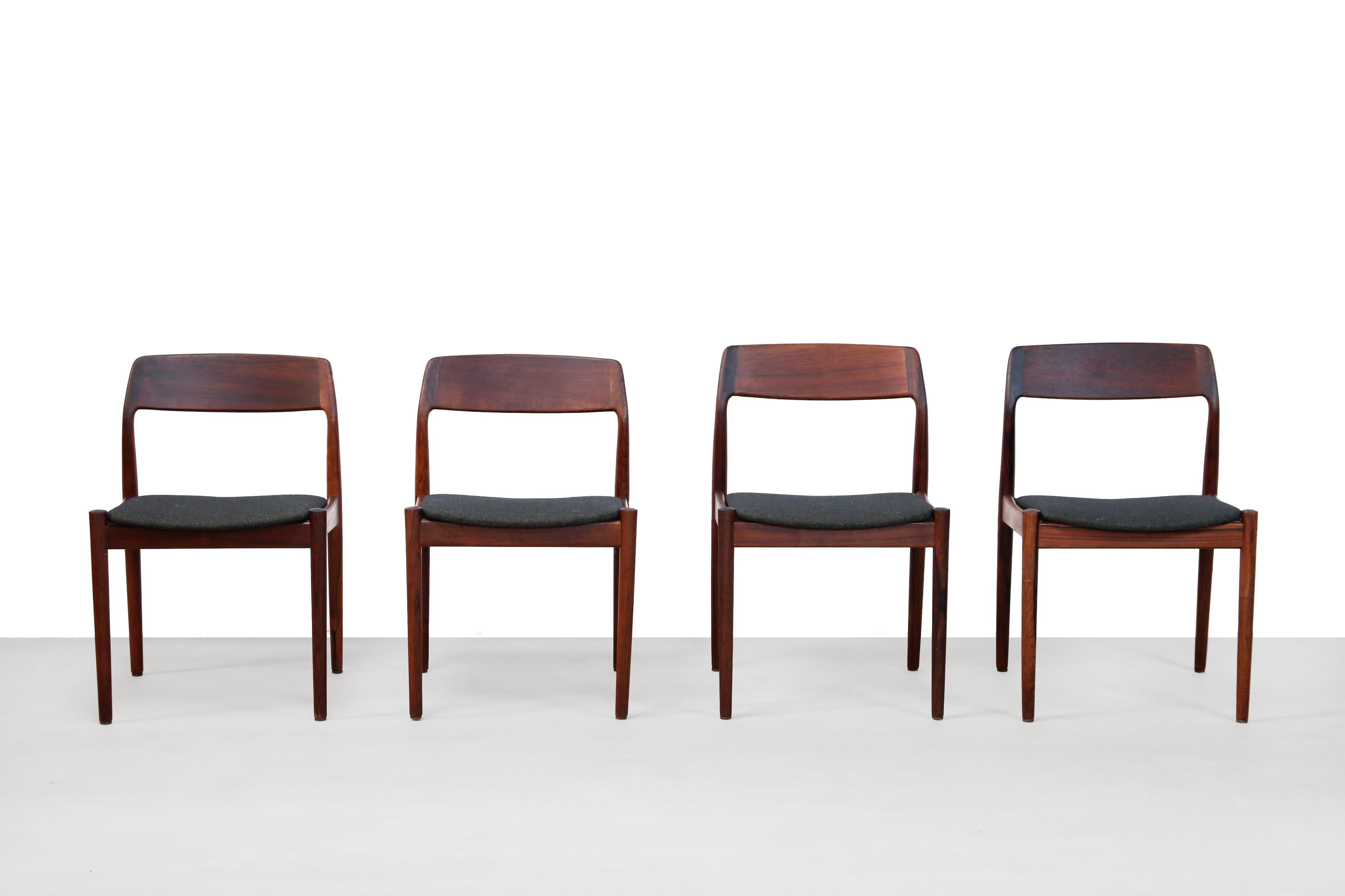 Mid-Century Modern Johannes Nørgaard Rosewood Dining Set with 4 Chairs and Round Extending Table
