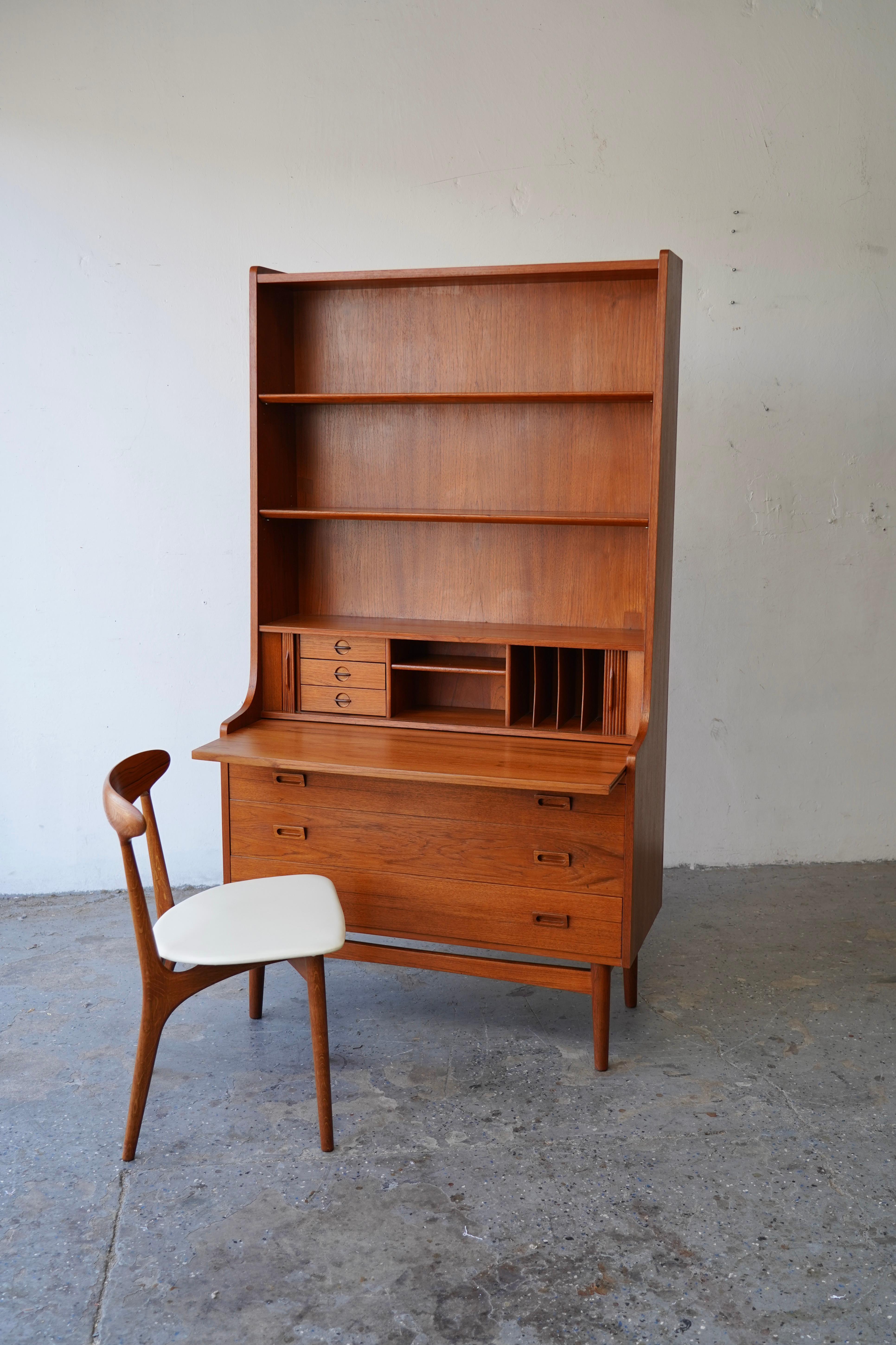 Johannes Sorth for Nexø Møbelfabrik MCM Danish Teak Bookshelf Secretary Desk 6