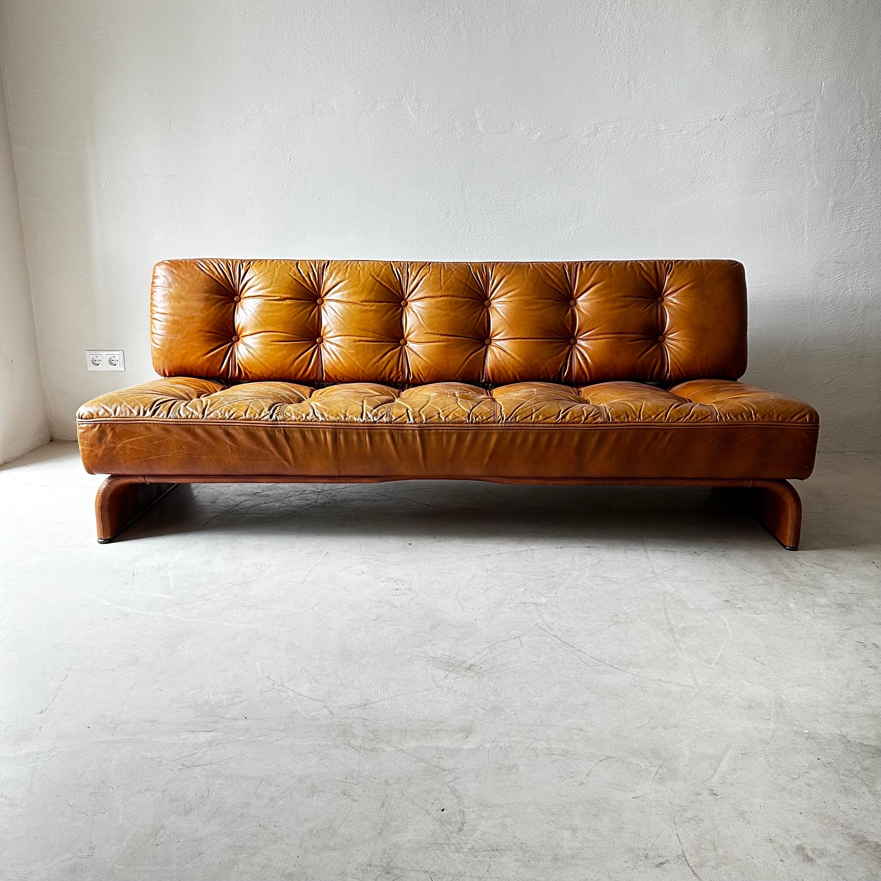 Late 20th Century Johannes Spalt for Wittmann 'Constanze' Sofa in Cognac Leather For Sale