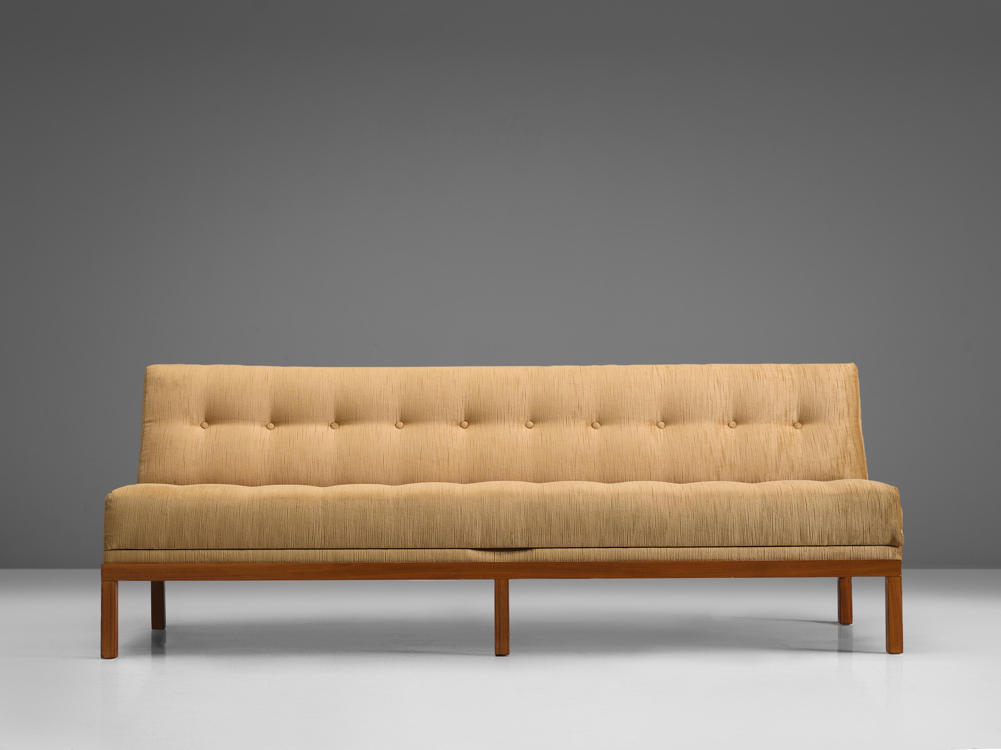 Johannes Spalt for Wittmann, fabric, teak, chrome-plated metal, Austria, 1960s. 

This Austrian daybed is named 'Constanze'. This item is designed by Johannes Spalt and manufactured by Wittmann. This early model, with teak frame and beige upholstery