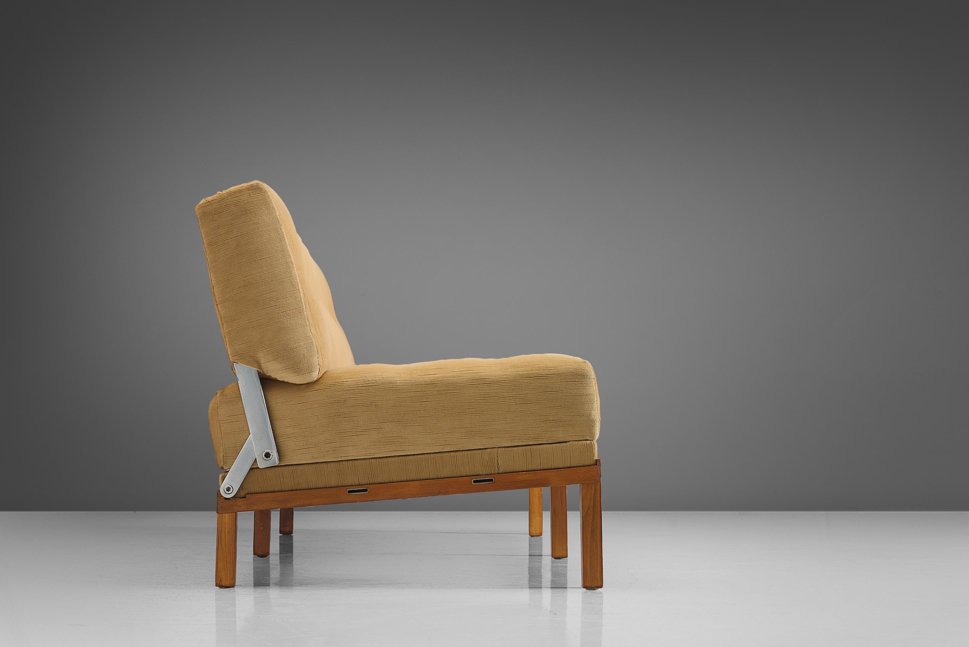 Johannes Spalt 'Constanze' Sofa or Daybed in Teak and Beige Upholstery  In Good Condition In Waalwijk, NL