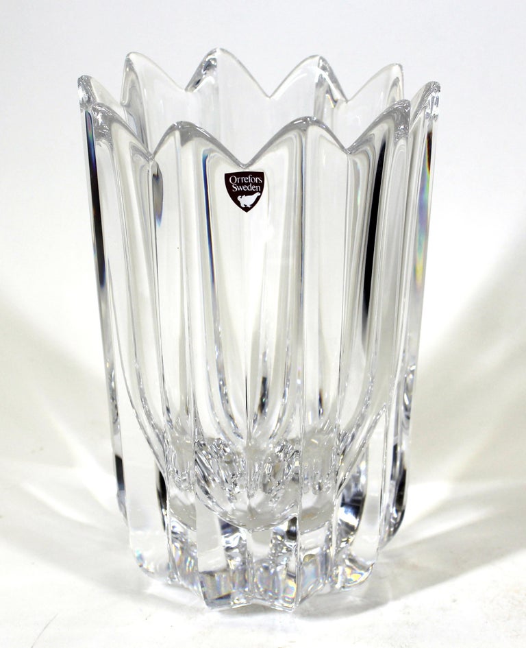 European Johansson for Orrefors 'Fleur' Modern Crystal Vase For Sale