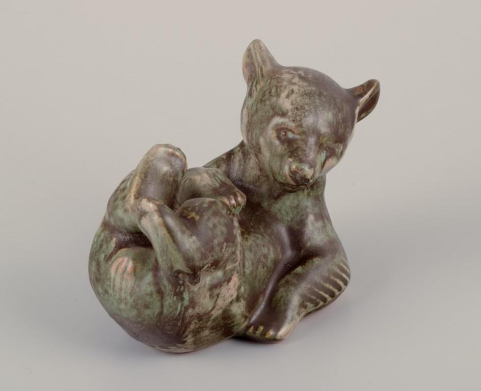 Danese Johgus, Danimarca. Figure in ceramica di due cuccioli di orso. 1970s in vendita