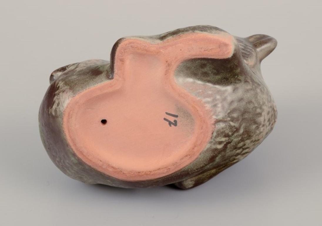 Johgus, Danimarca. Figure in ceramica di due cuccioli di orso. 1970s in vendita 1