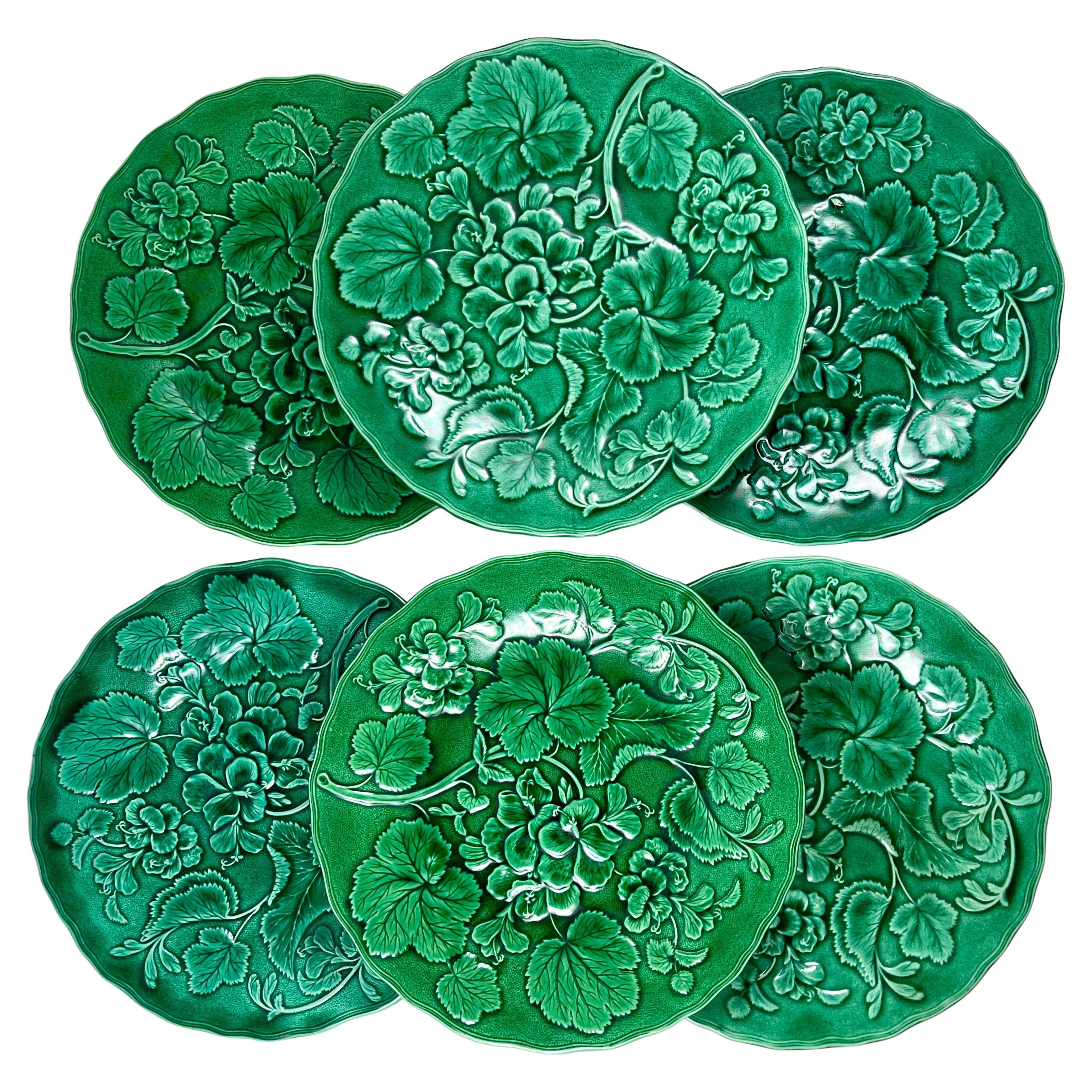 English Pottery Green-Glazed Leaf Plate, Brameld, Yorkshire For Sale at  1stDibs