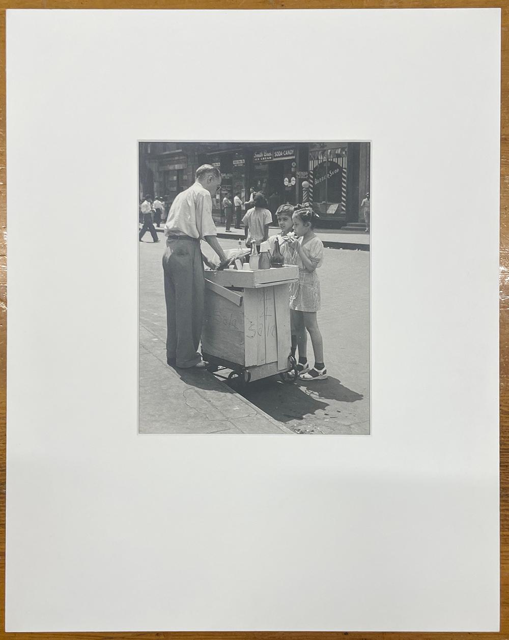 Harlem, New York City - Photograph de John Albok