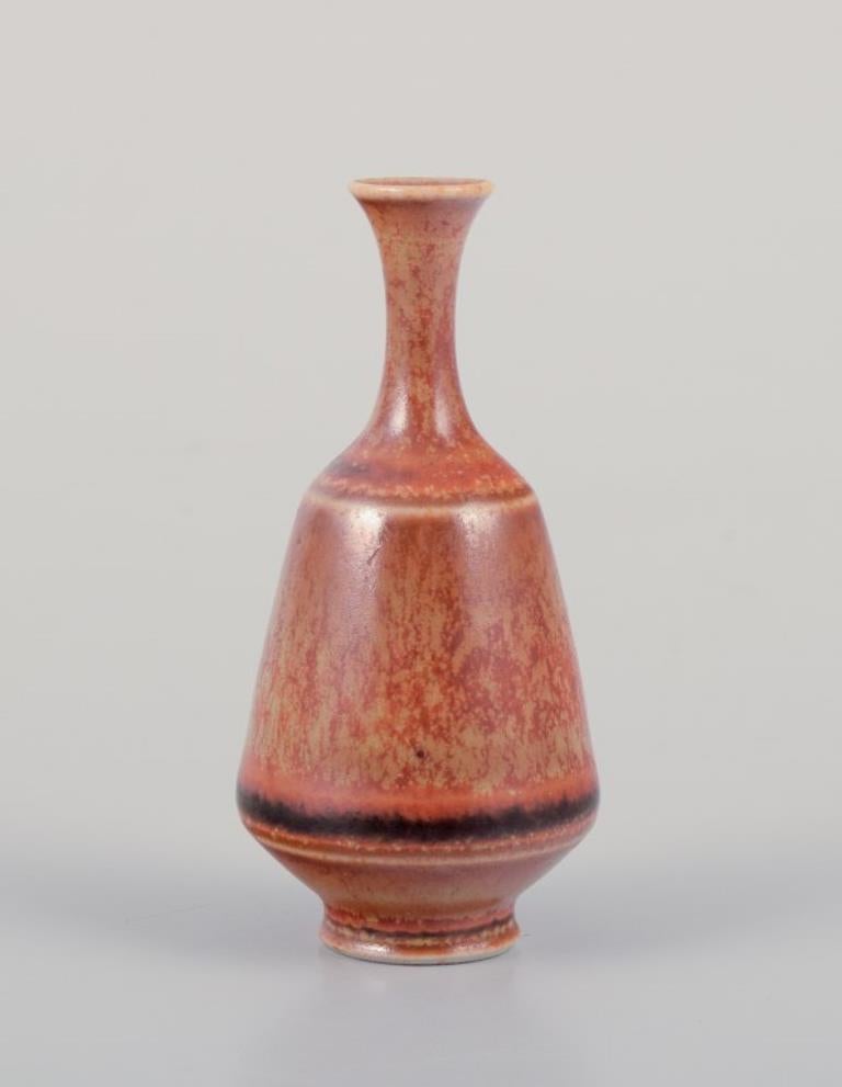 Scandinave moderne John Andersson pour Höganäs et al. Trois miniatures uniques en céramique. en vente