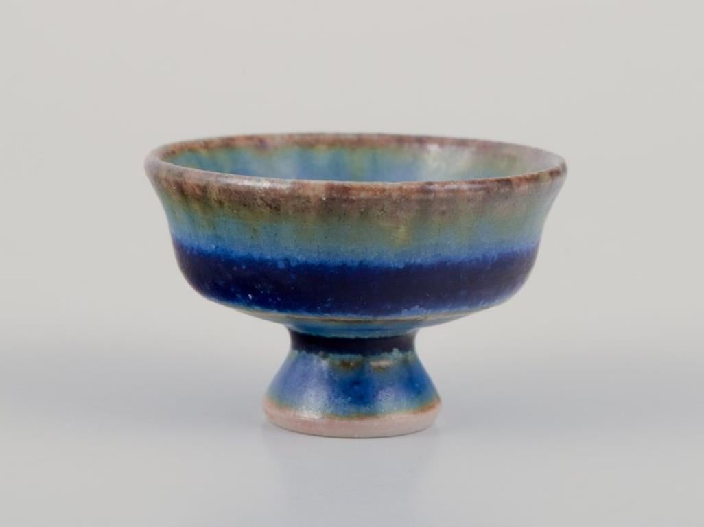 Fin du 20e siècle John Andersson pour Höganäs et al. Trois miniatures uniques en céramique. en vente