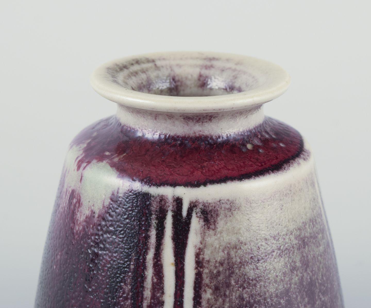 John Andersson für Höganäs. Miniatur-Keramikvase. 1970er/80er Jahre (Skandinavische Moderne) im Angebot