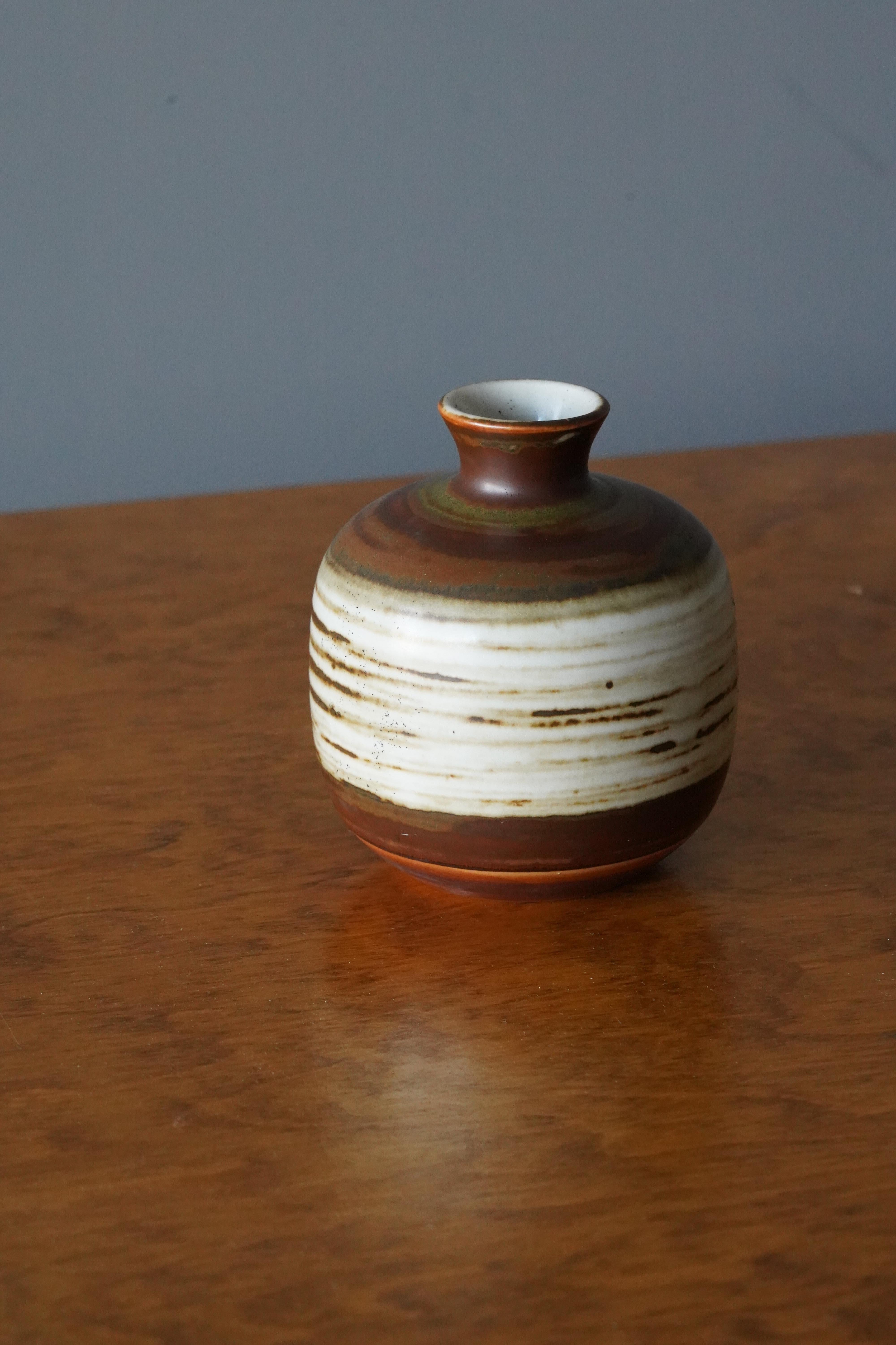 John Andersson, Vase, Glazed Stoneware, Höganäs, Sweden, 1950s In Good Condition In High Point, NC