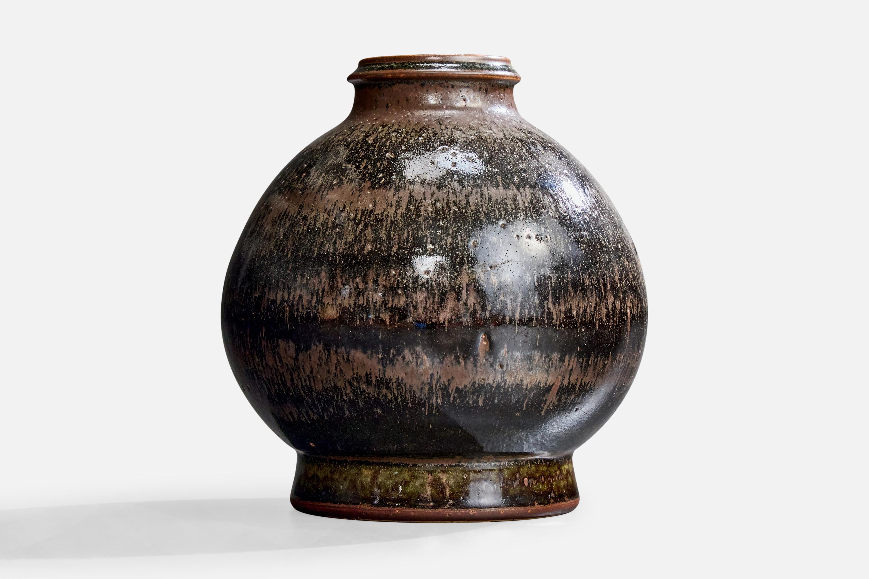 Mid-Century Modern John Andersson, Vase, Stoneware, Sweden, 1960s For Sale